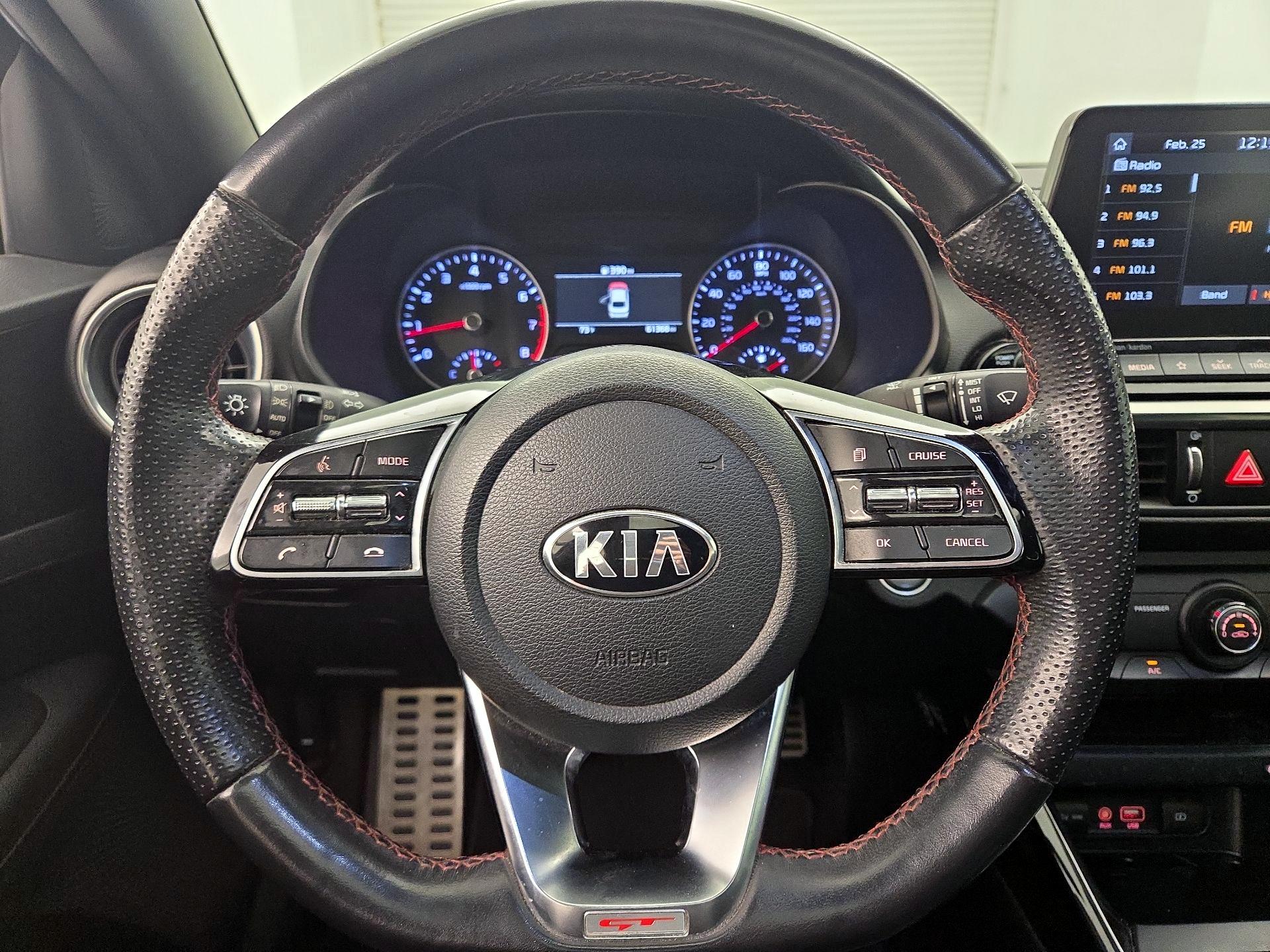 Thumbnail: 2020 Kia Forte - 10