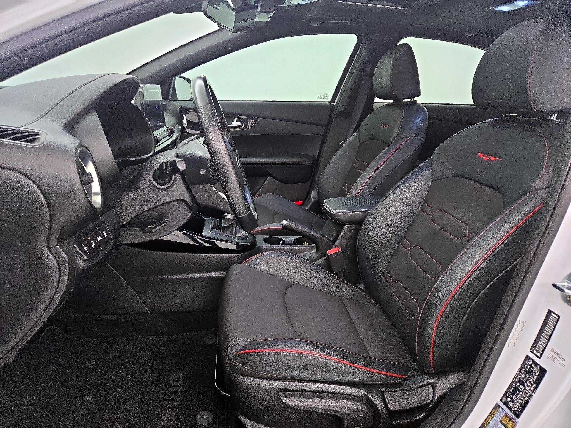 Thumbnail: 2020 Kia Forte - 11