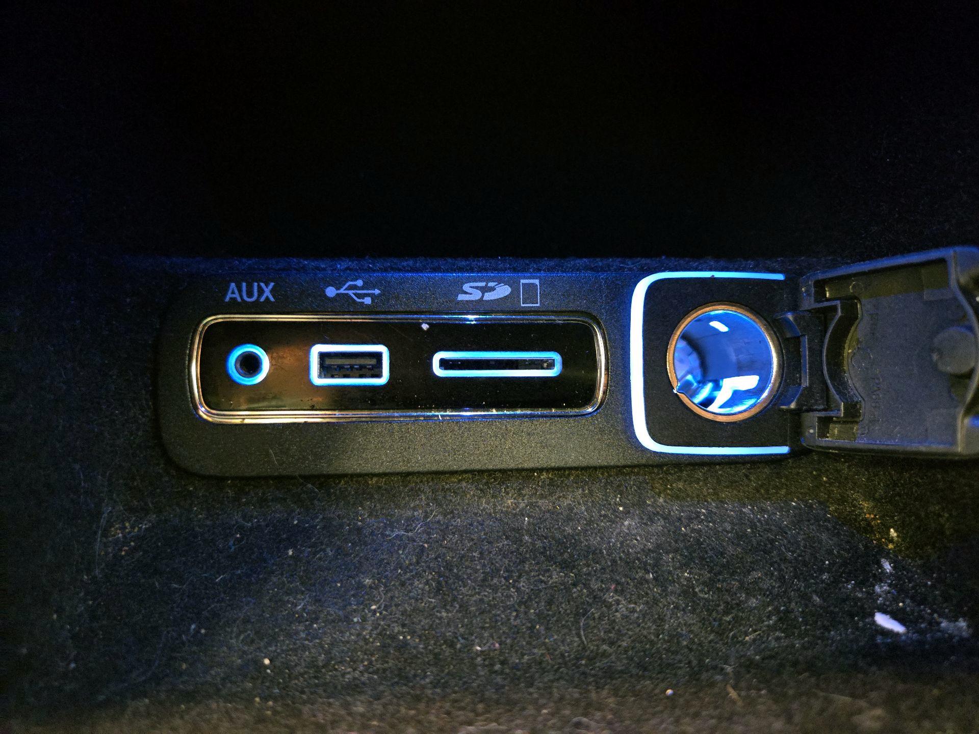 Thumbnail: 2016 Jeep Grand Cherokee - 19