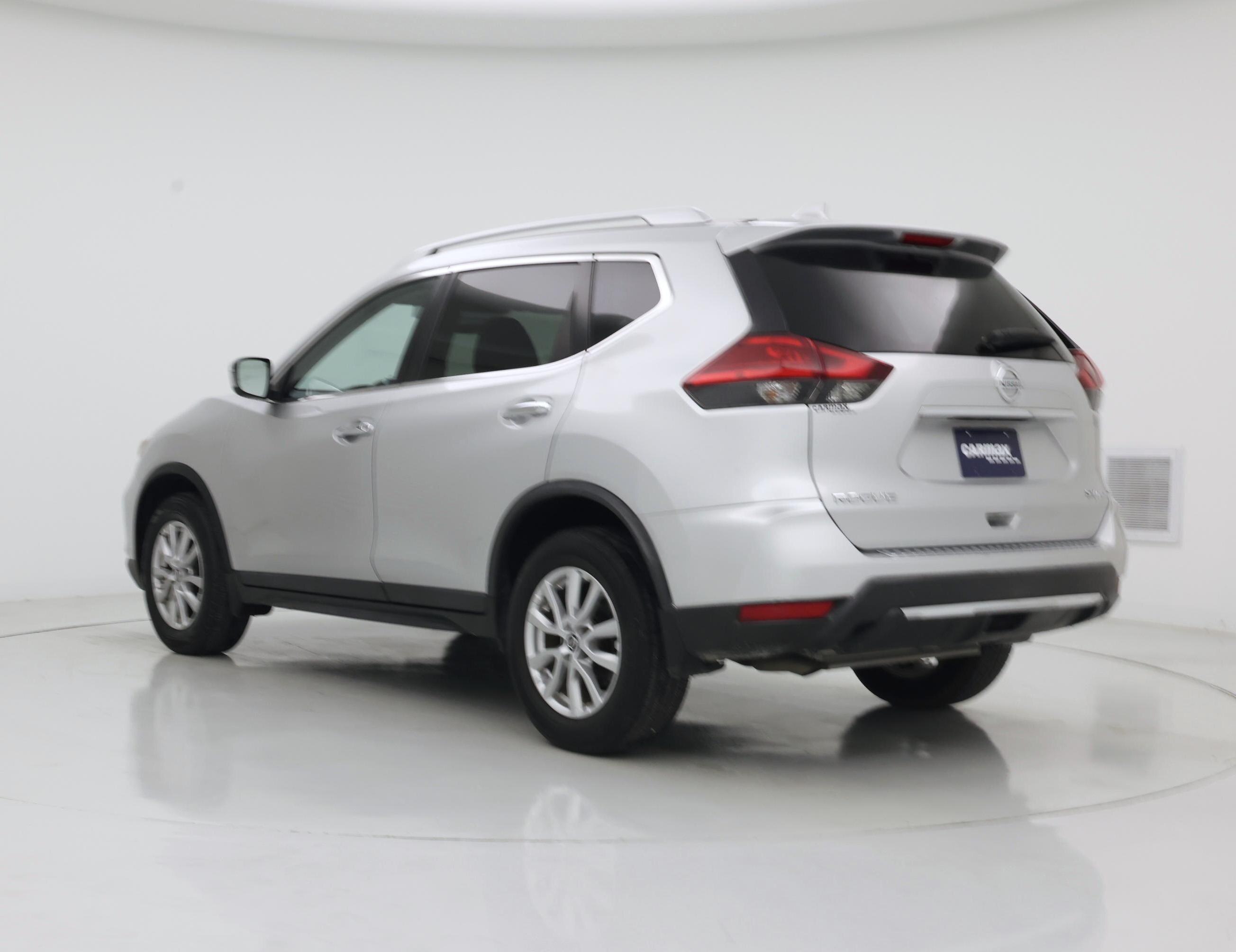 Thumbnail: 2017 Nissan Rogue - 2