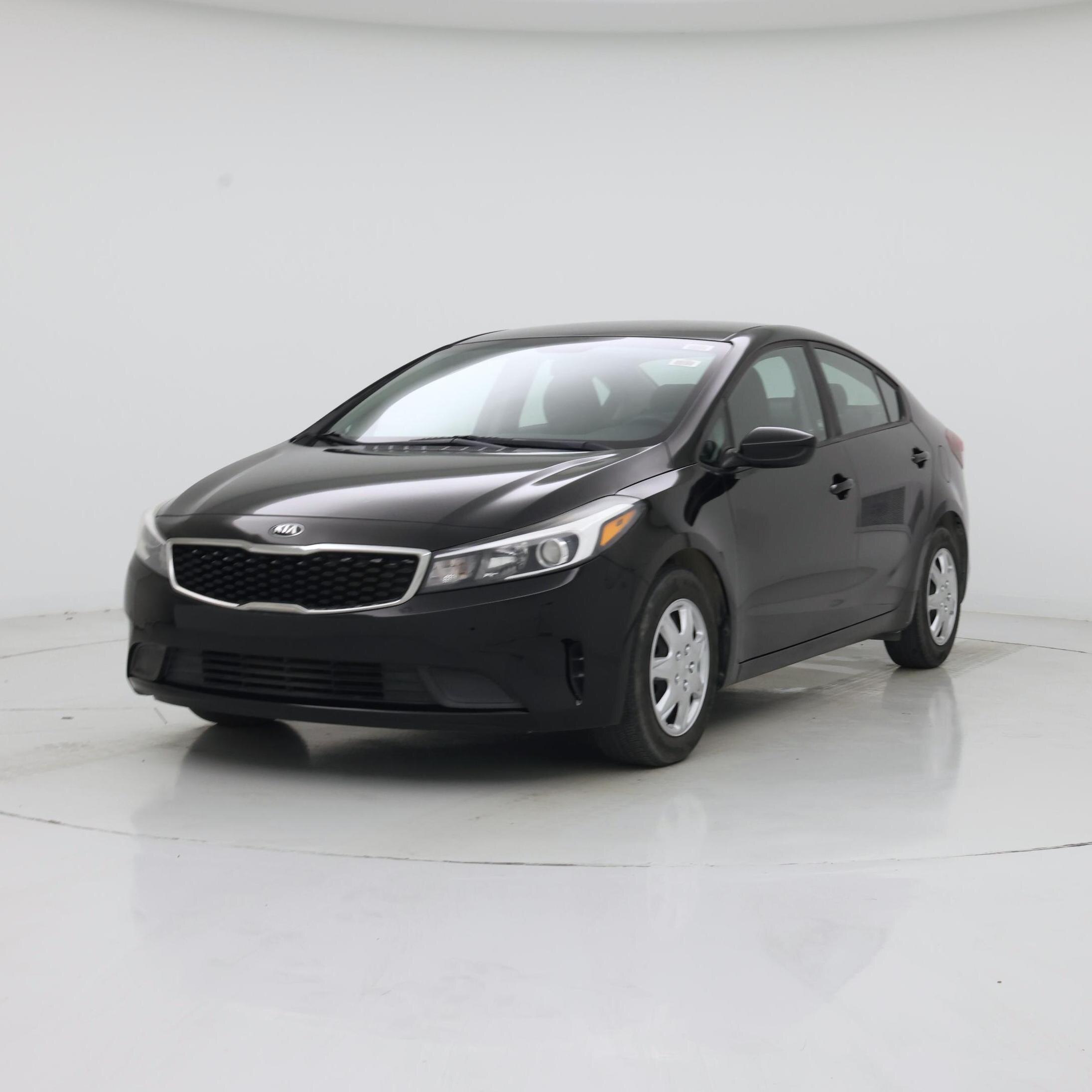 Thumbnail: 2018 Kia Forte - 4