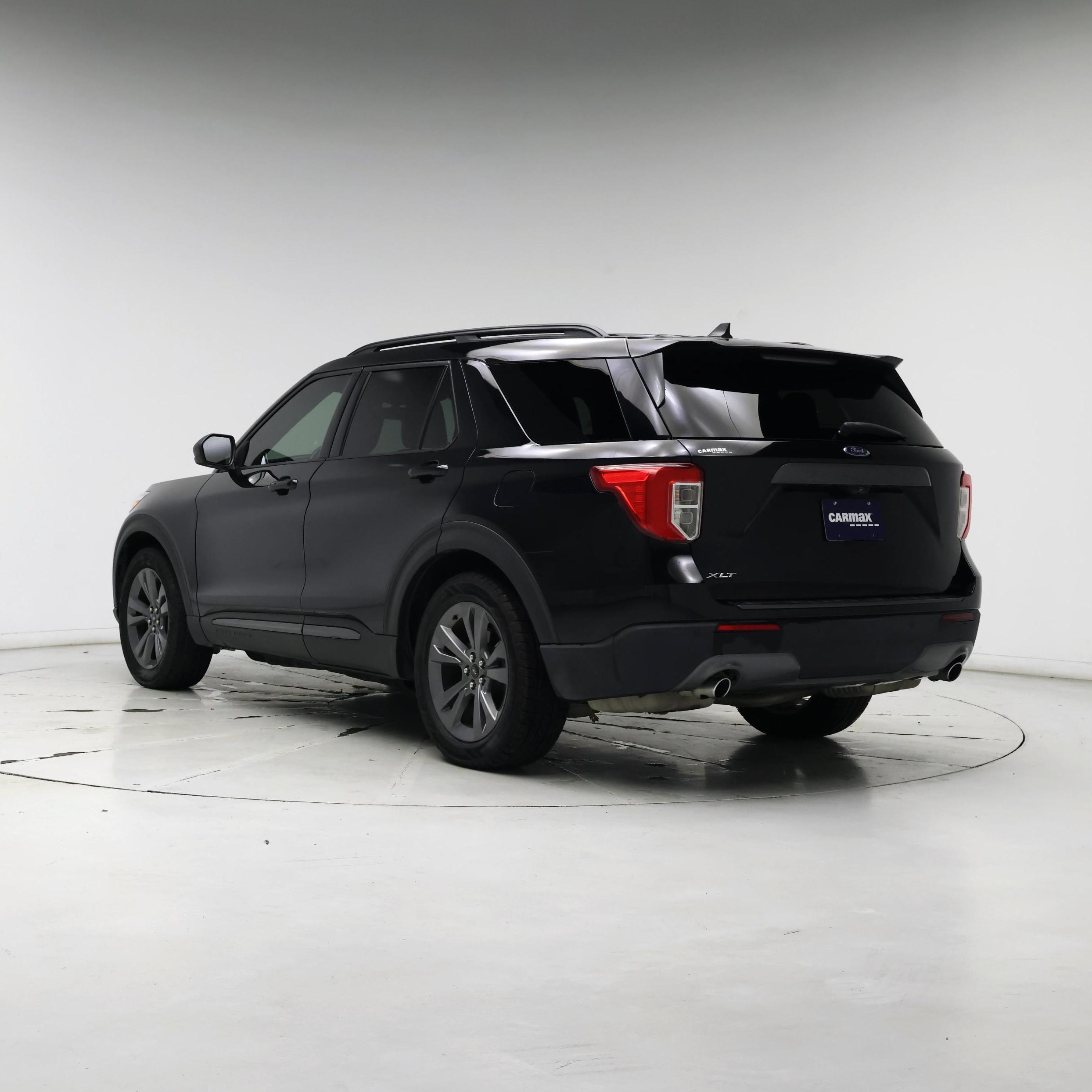 Thumbnail: 2021 Ford Explorer - 2