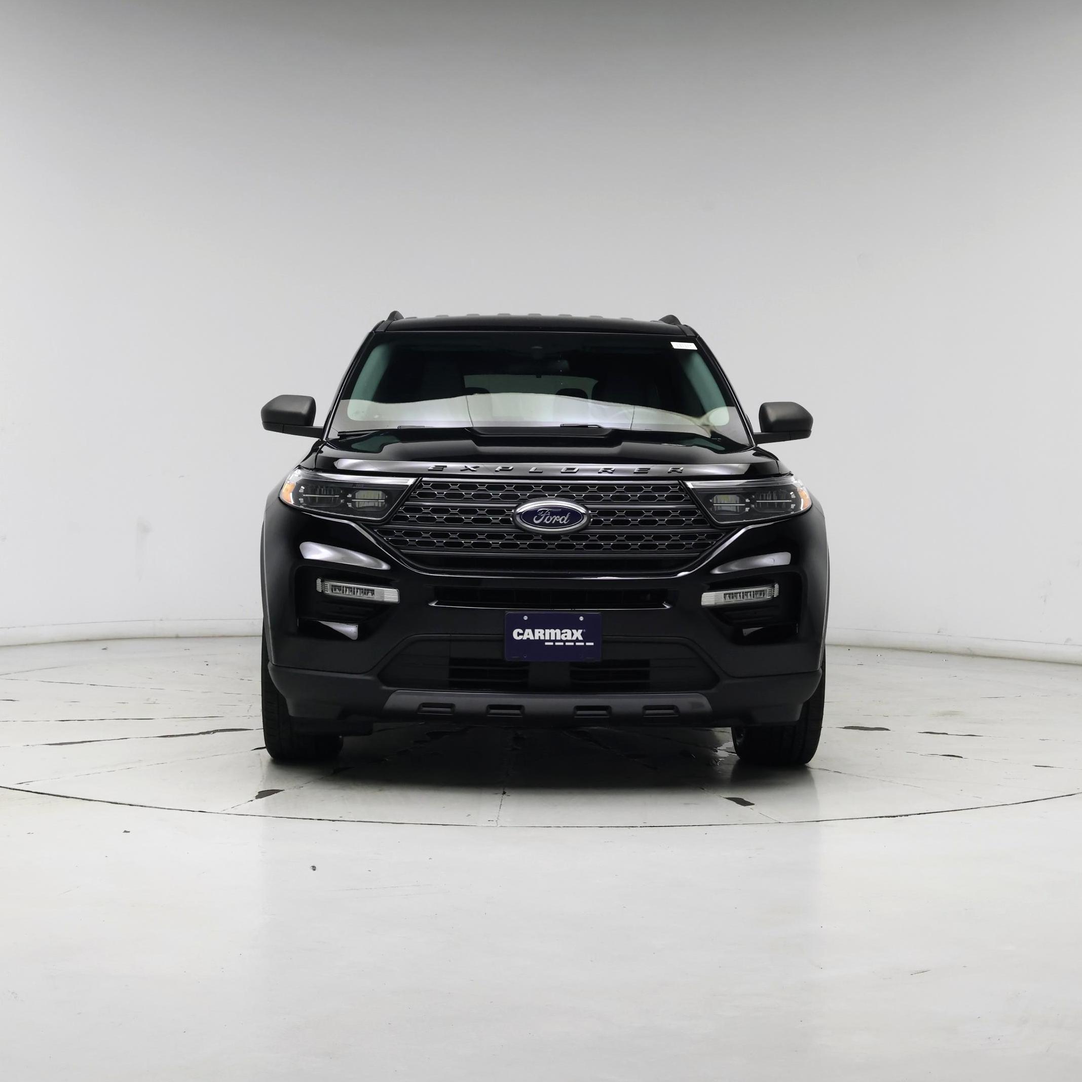 Thumbnail: 2021 Ford Explorer - 5