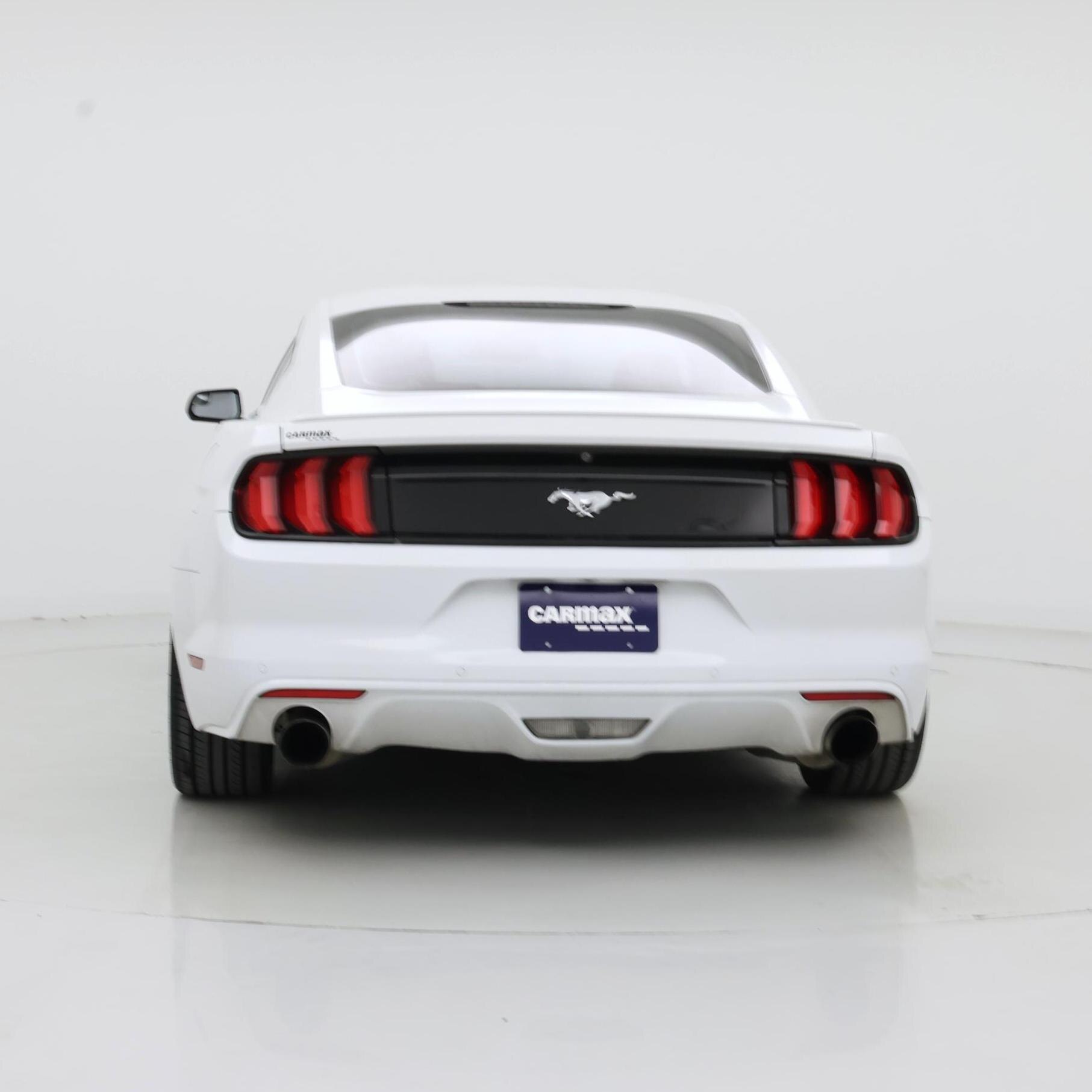 Thumbnail: 2017 Ford Mustang - 6