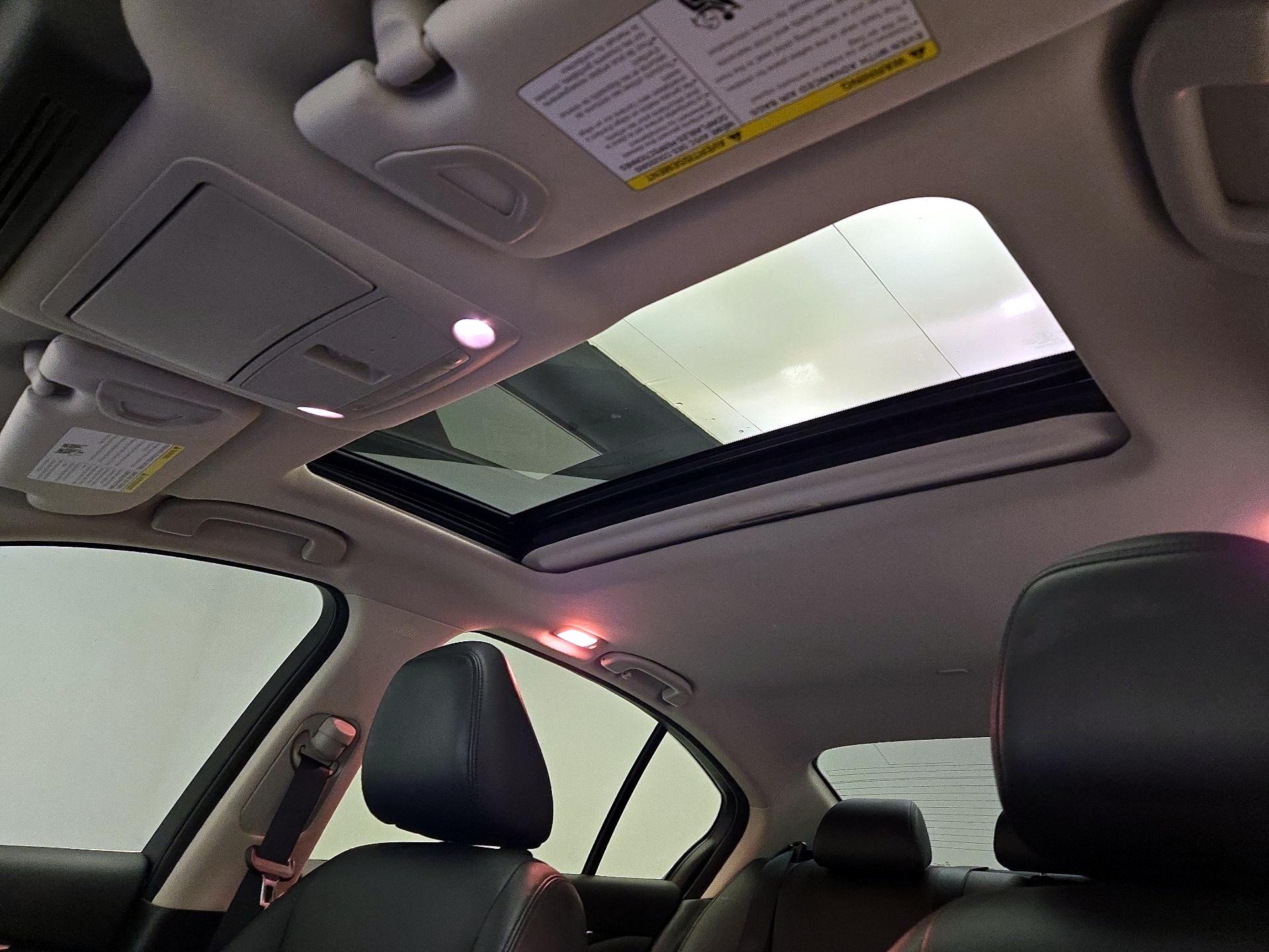 Thumbnail: 2020 INFINITI Q50 - 18