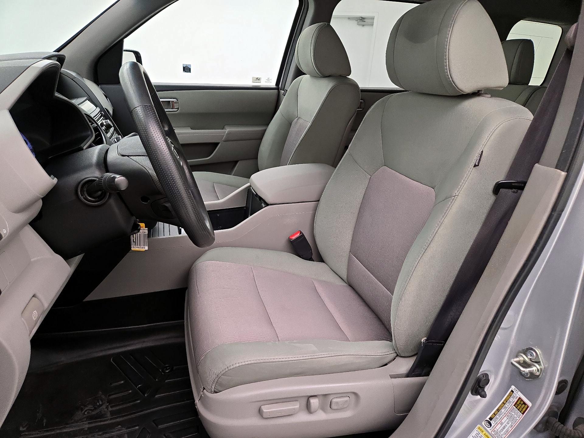 Thumbnail: 2014 Honda Pilot - 11