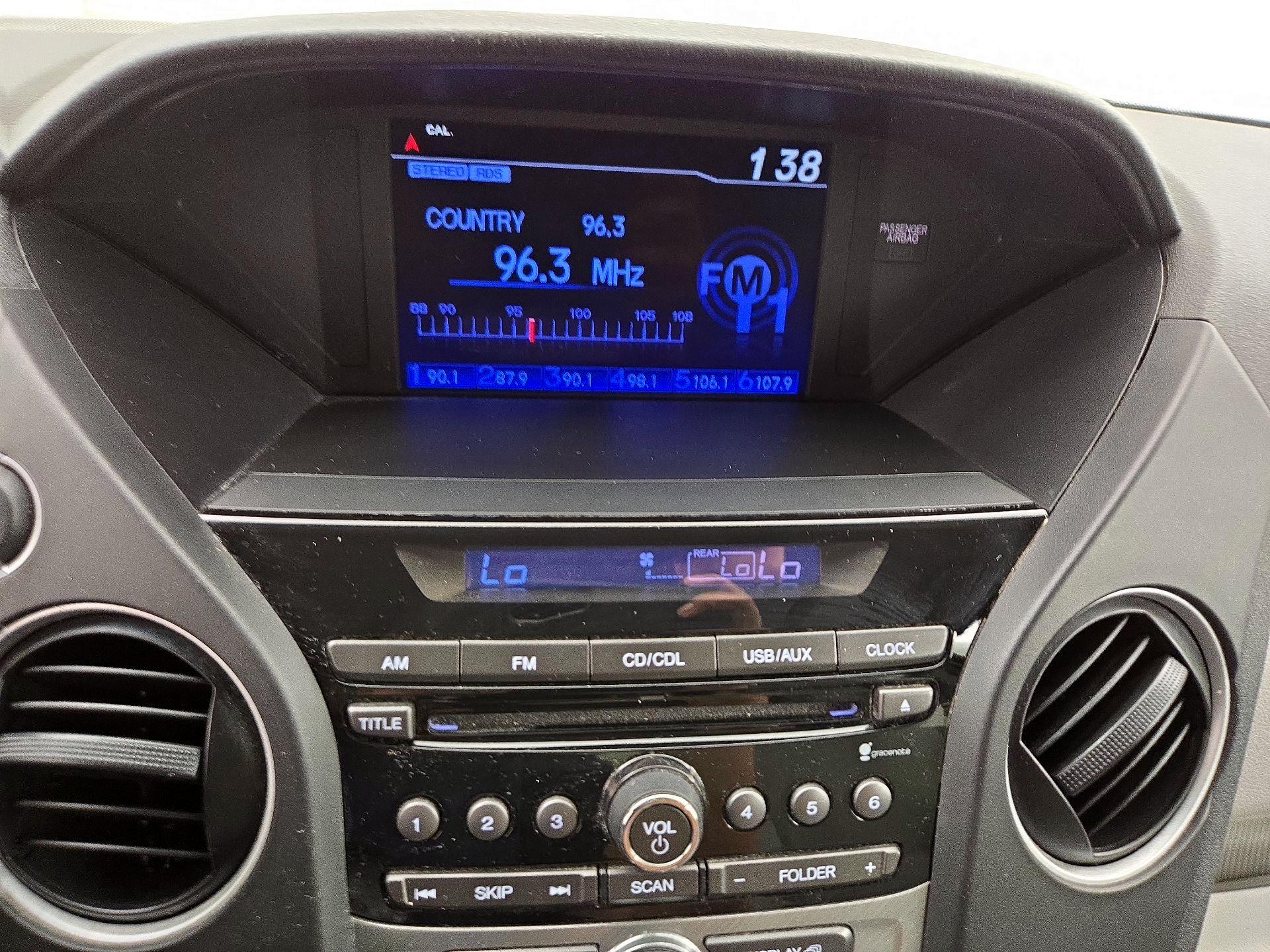 Thumbnail: 2014 Honda Pilot - 15