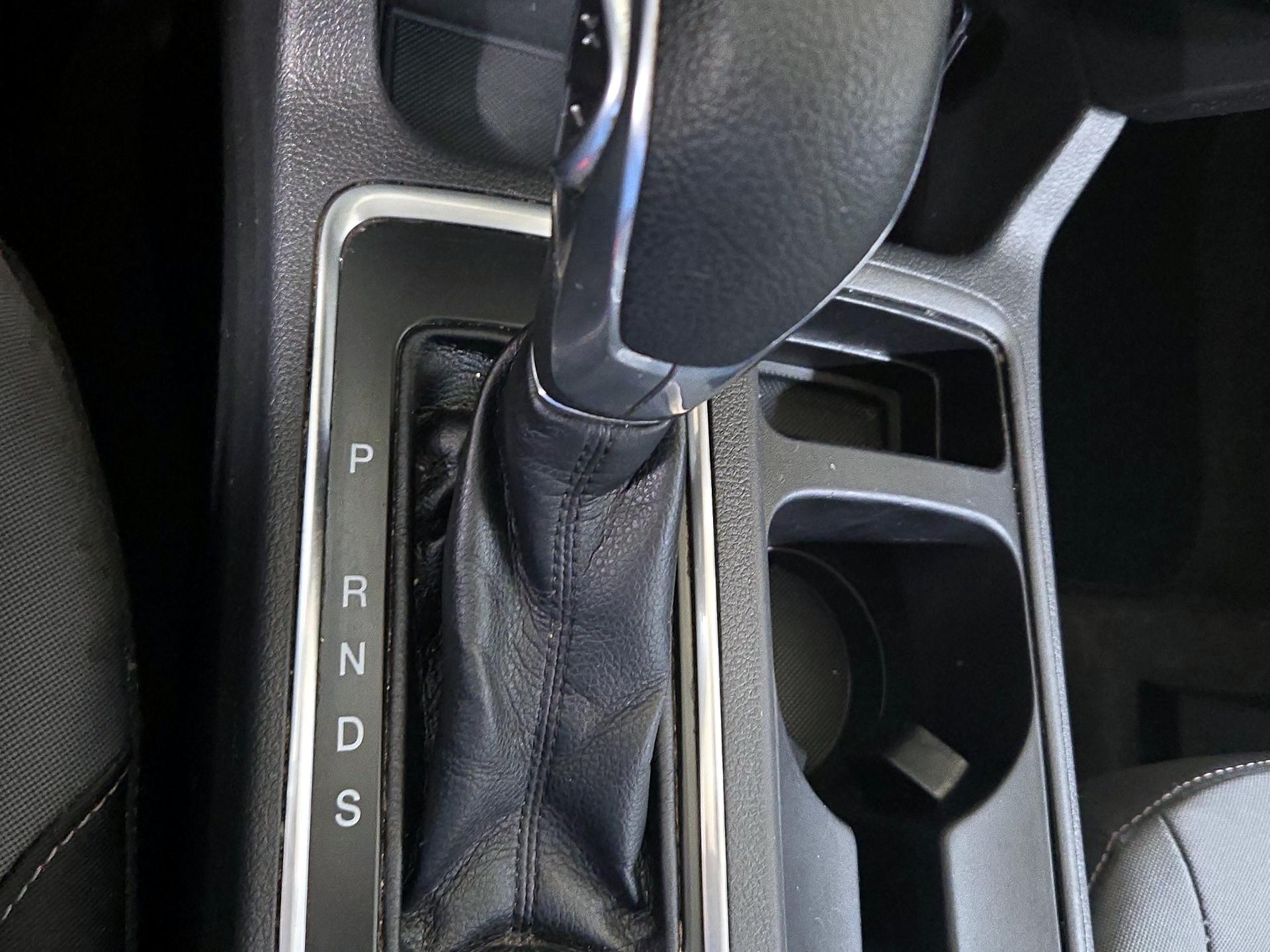 Thumbnail: 2018 Ford Escape - 17