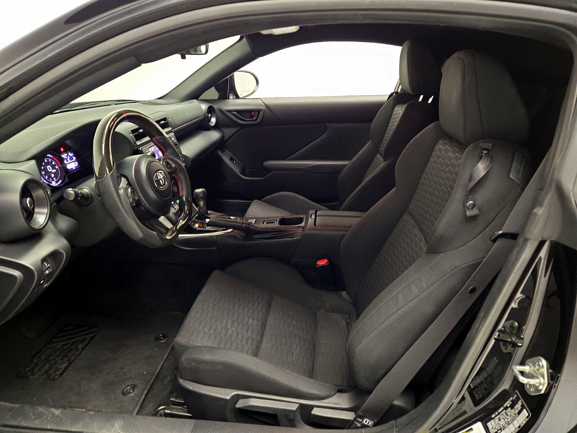 Thumbnail: 2023 Toyota GR86 - 11