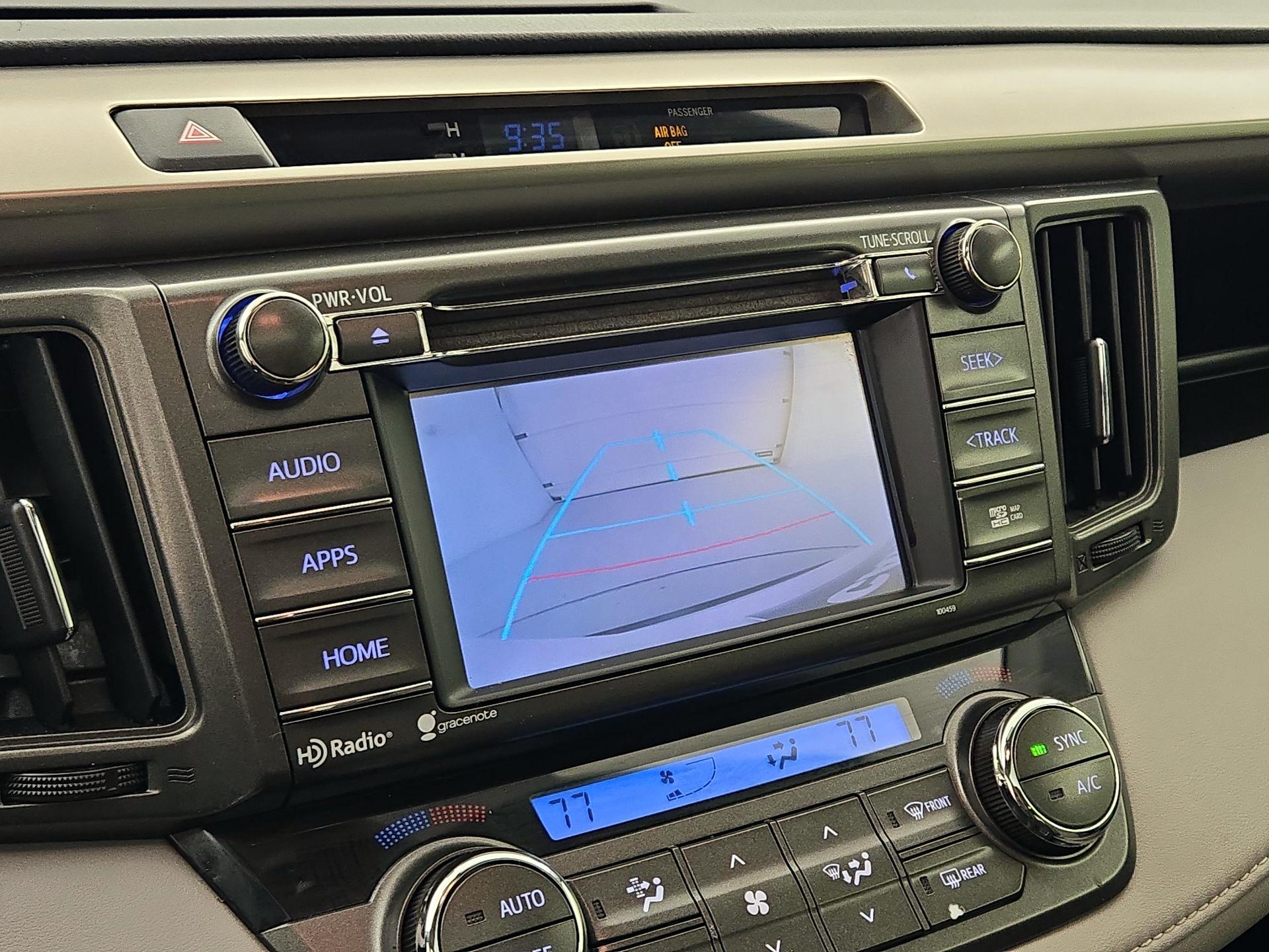 Thumbnail: 2014 Toyota RAV4 - 14