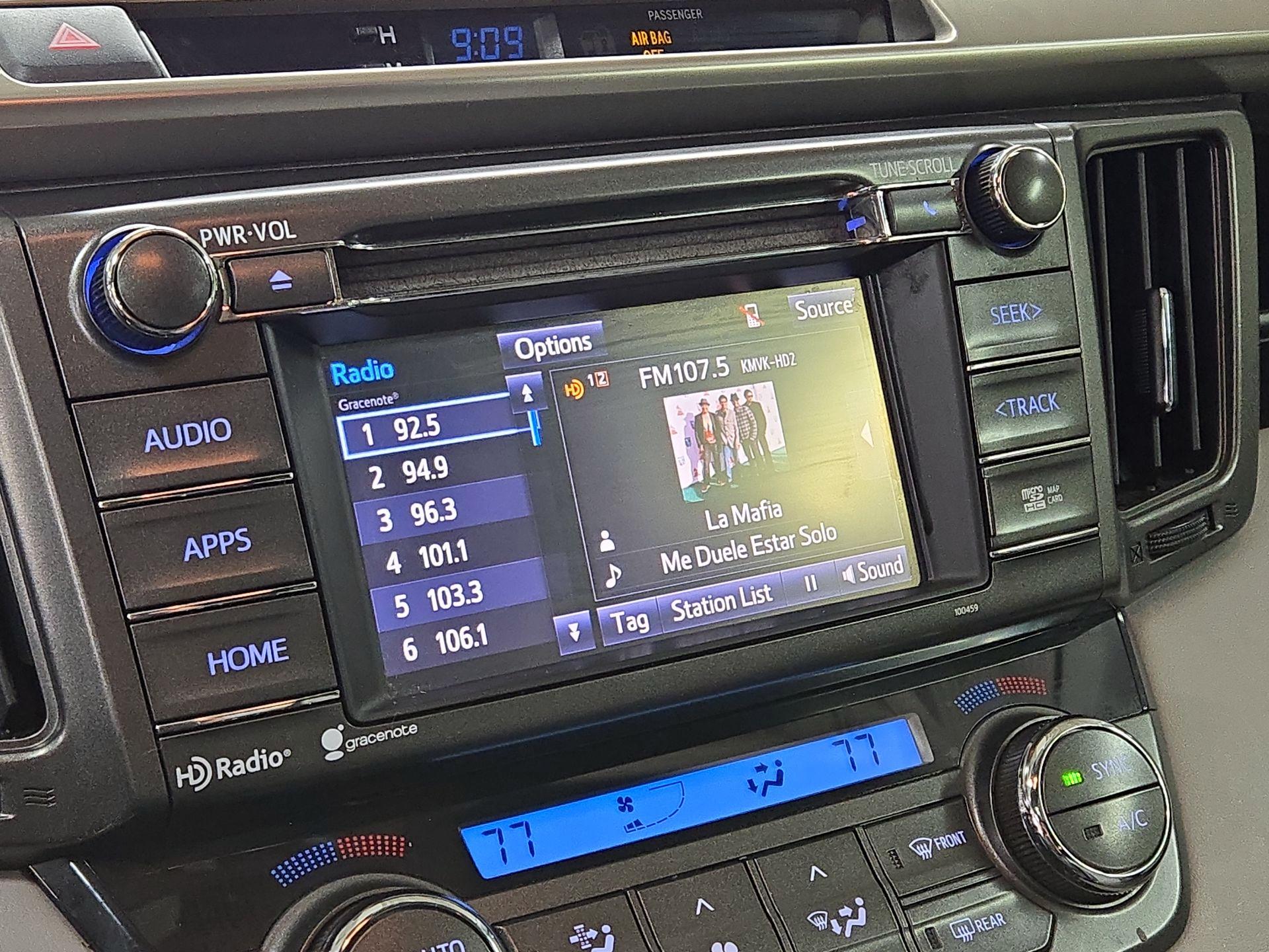 Thumbnail: 2014 Toyota RAV4 - 15