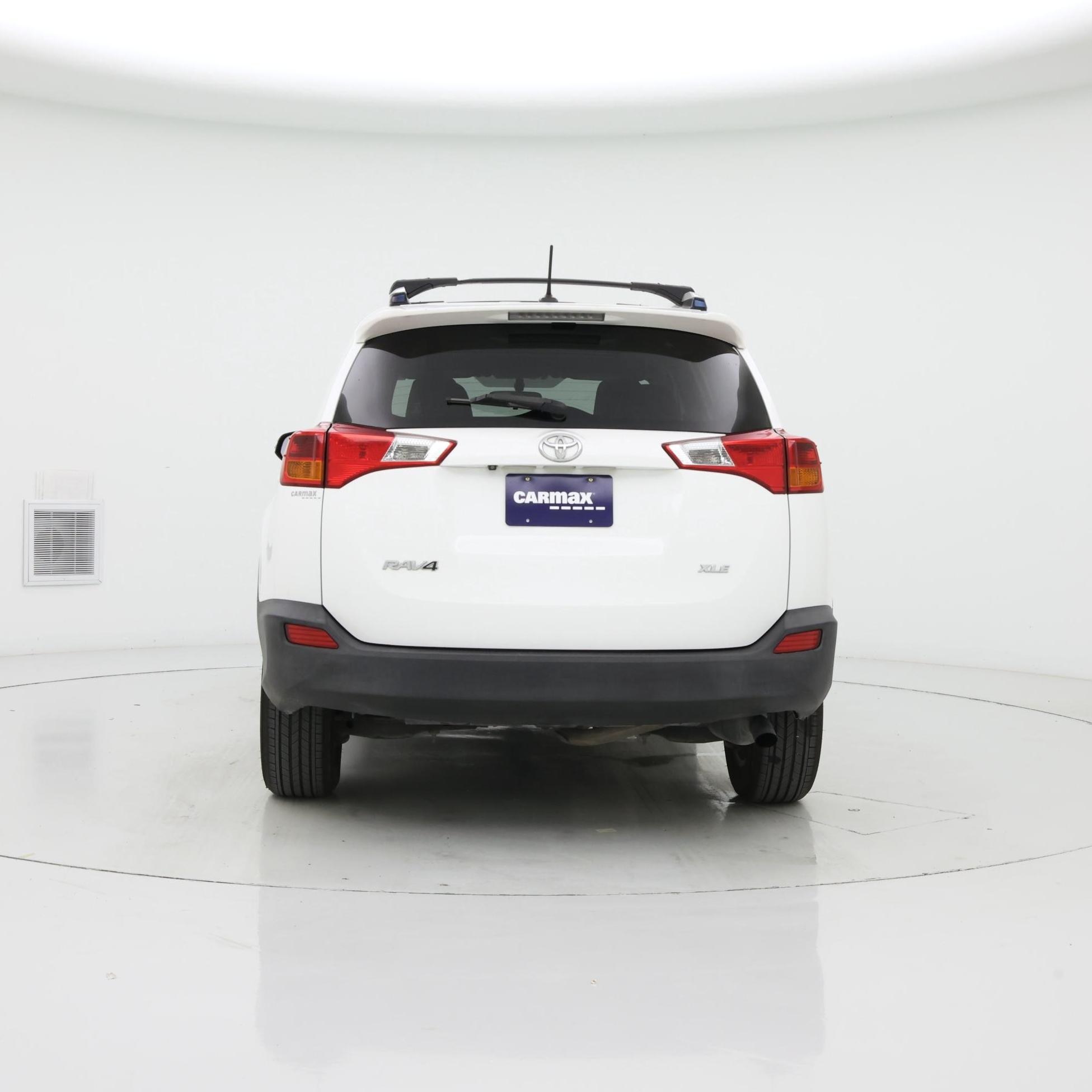 Thumbnail: 2014 Toyota RAV4 - 6
