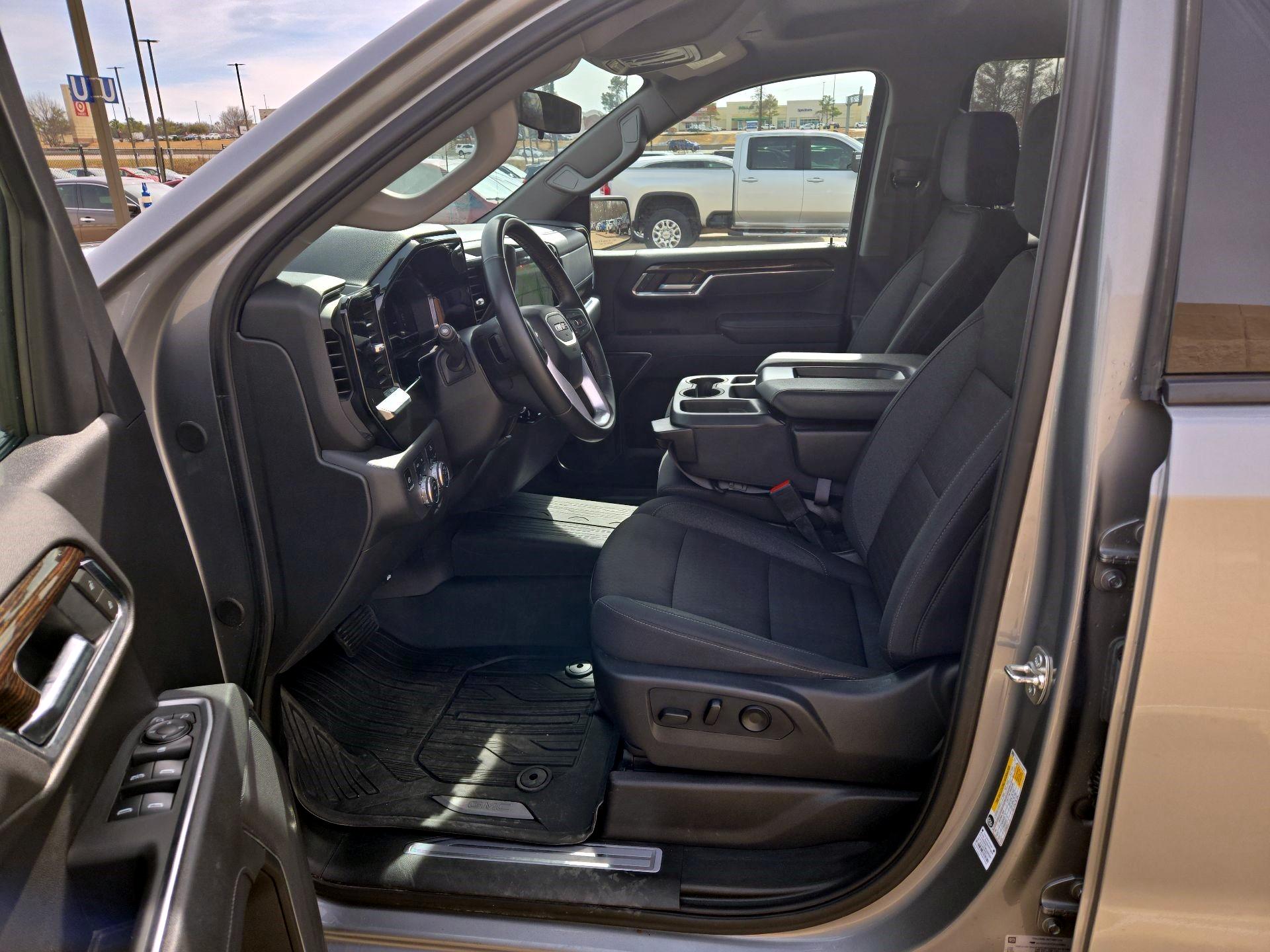 Thumbnail: 2025 GMC Sierra 1500 - 9