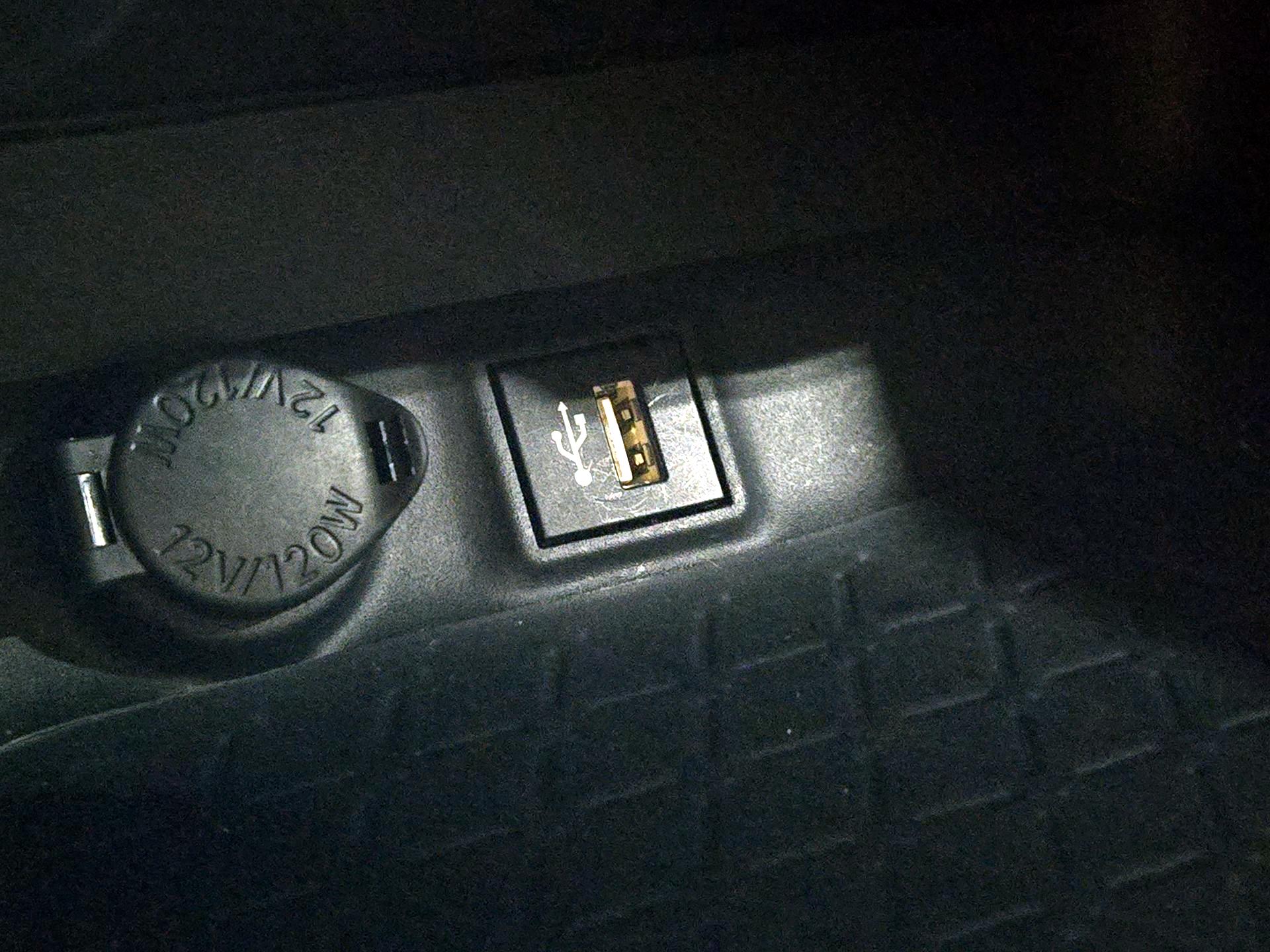 Thumbnail: 2024 Toyota RAV4 - 18