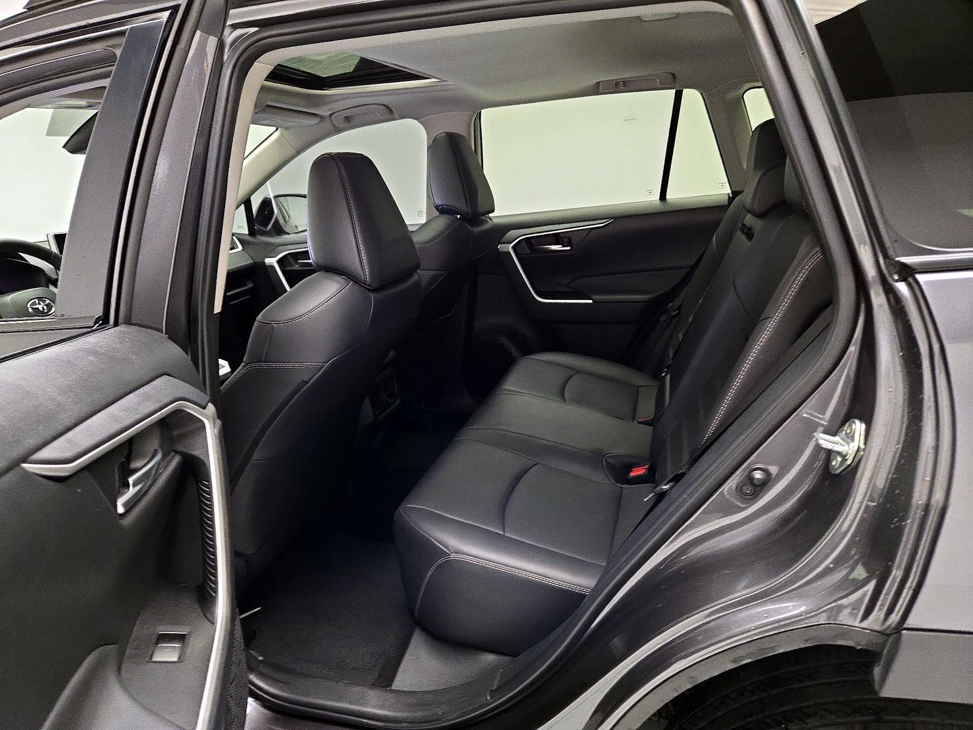 Thumbnail: 2024 Toyota RAV4 - 20