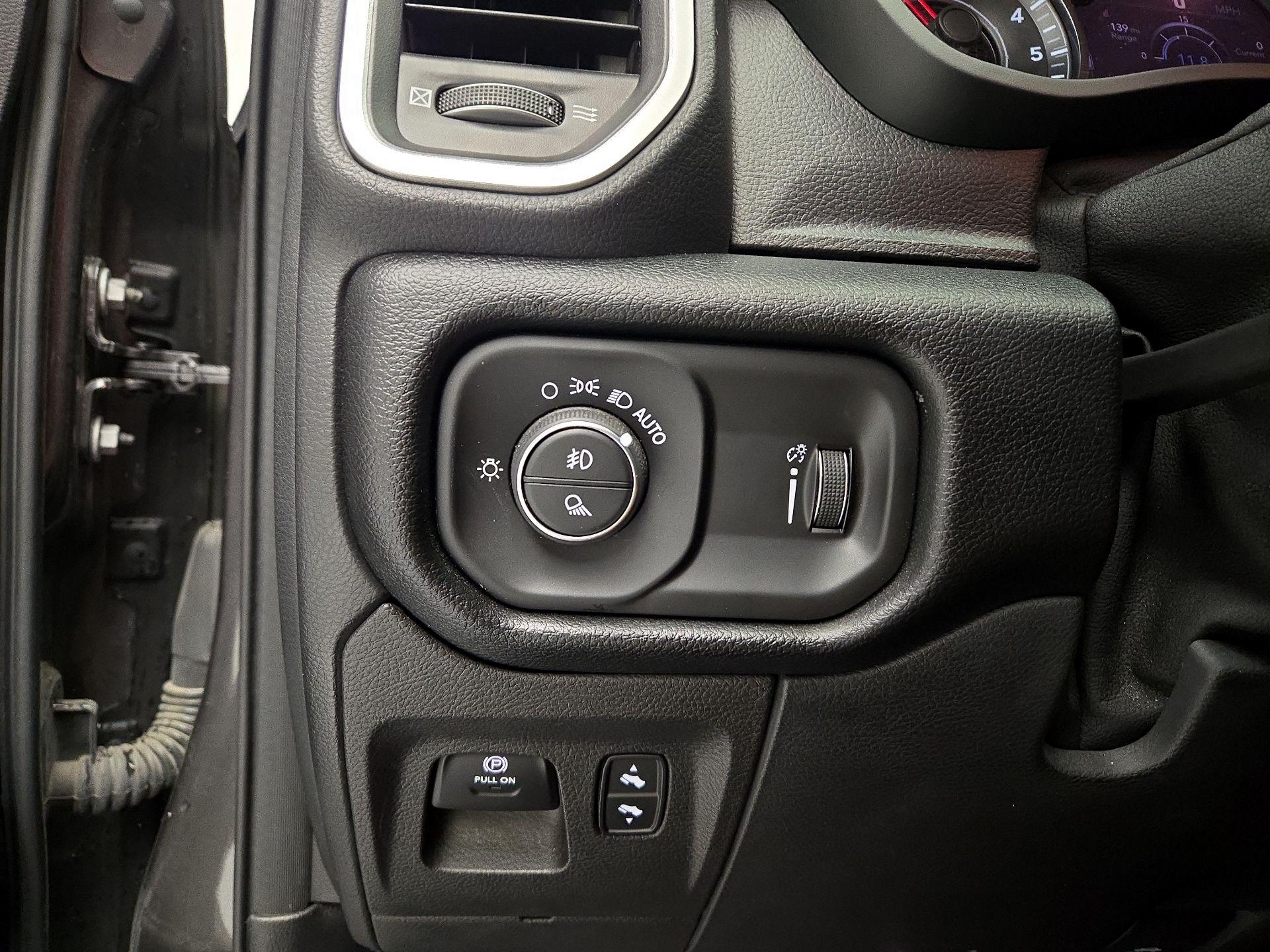 Thumbnail: 2022 RAM 1500 - 13