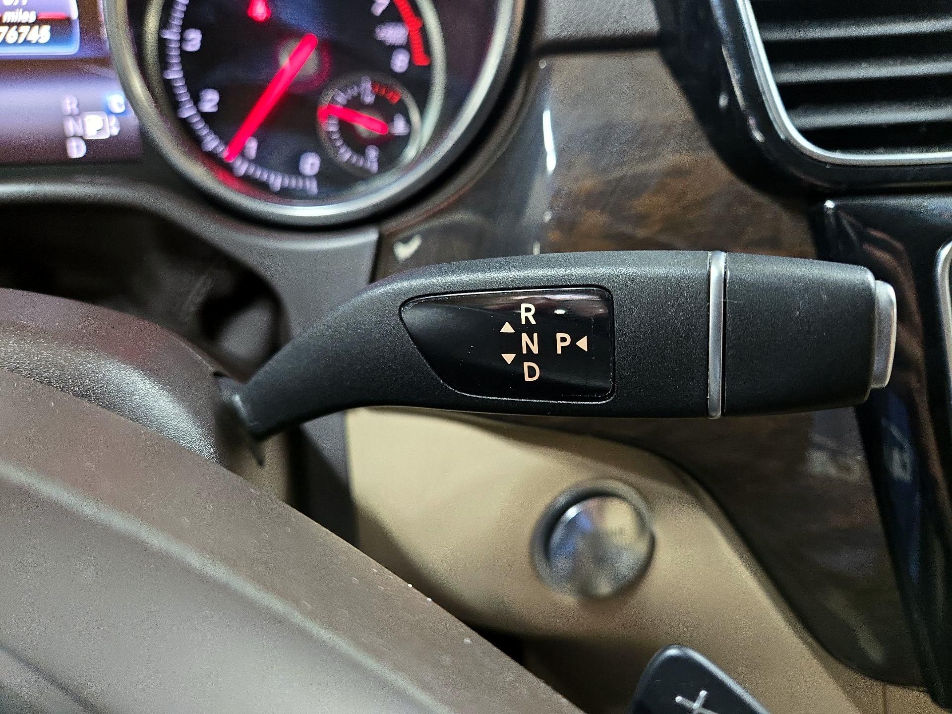 Thumbnail: 2018 Mercedes-Benz GLE - 16