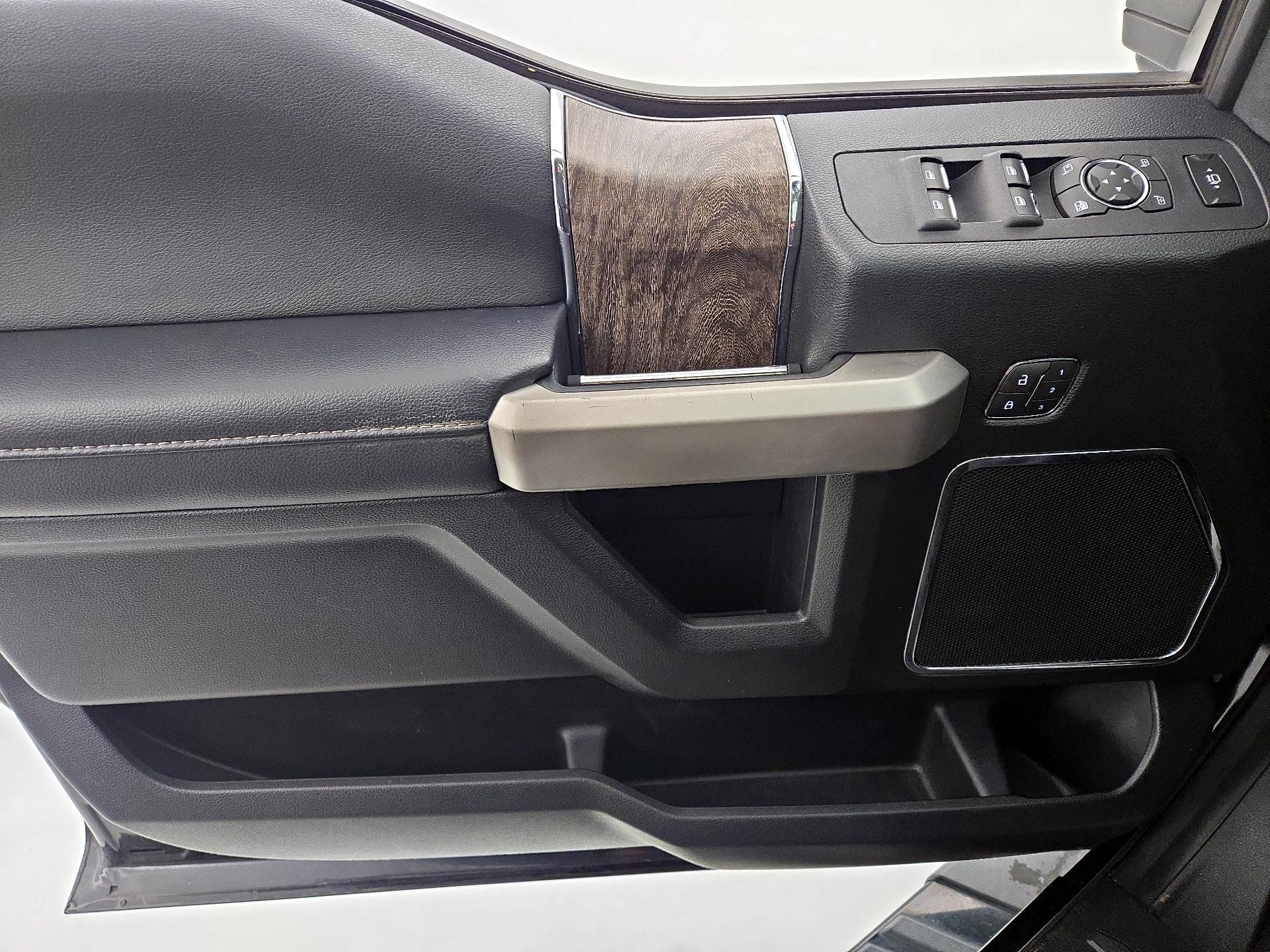 Thumbnail: 2019 Ford F-250 - 12