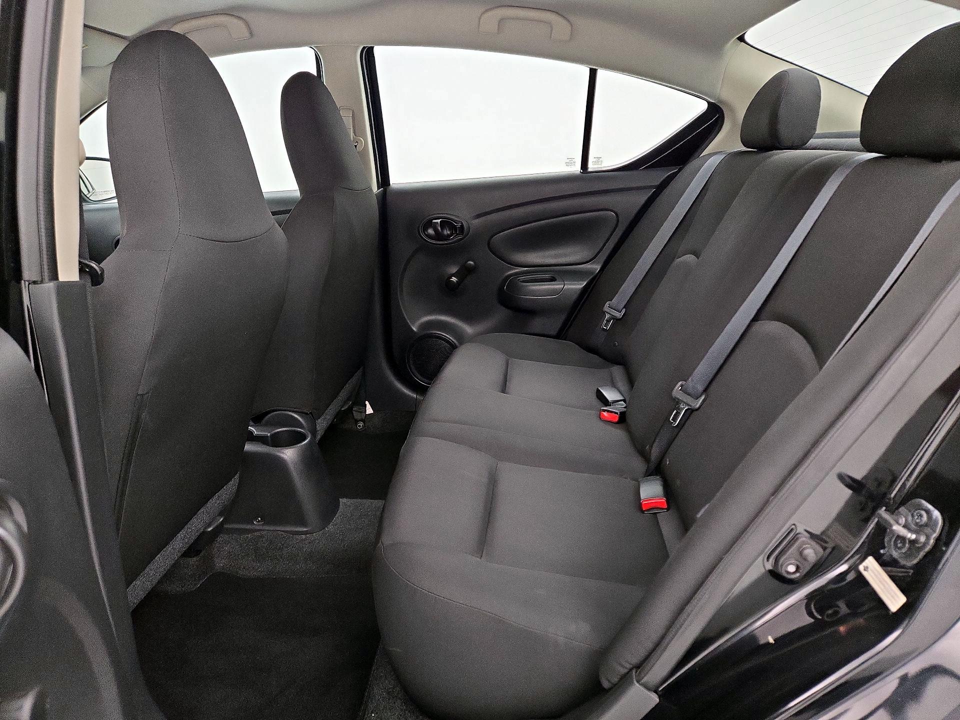 Thumbnail: 2017 Nissan Versa - 18