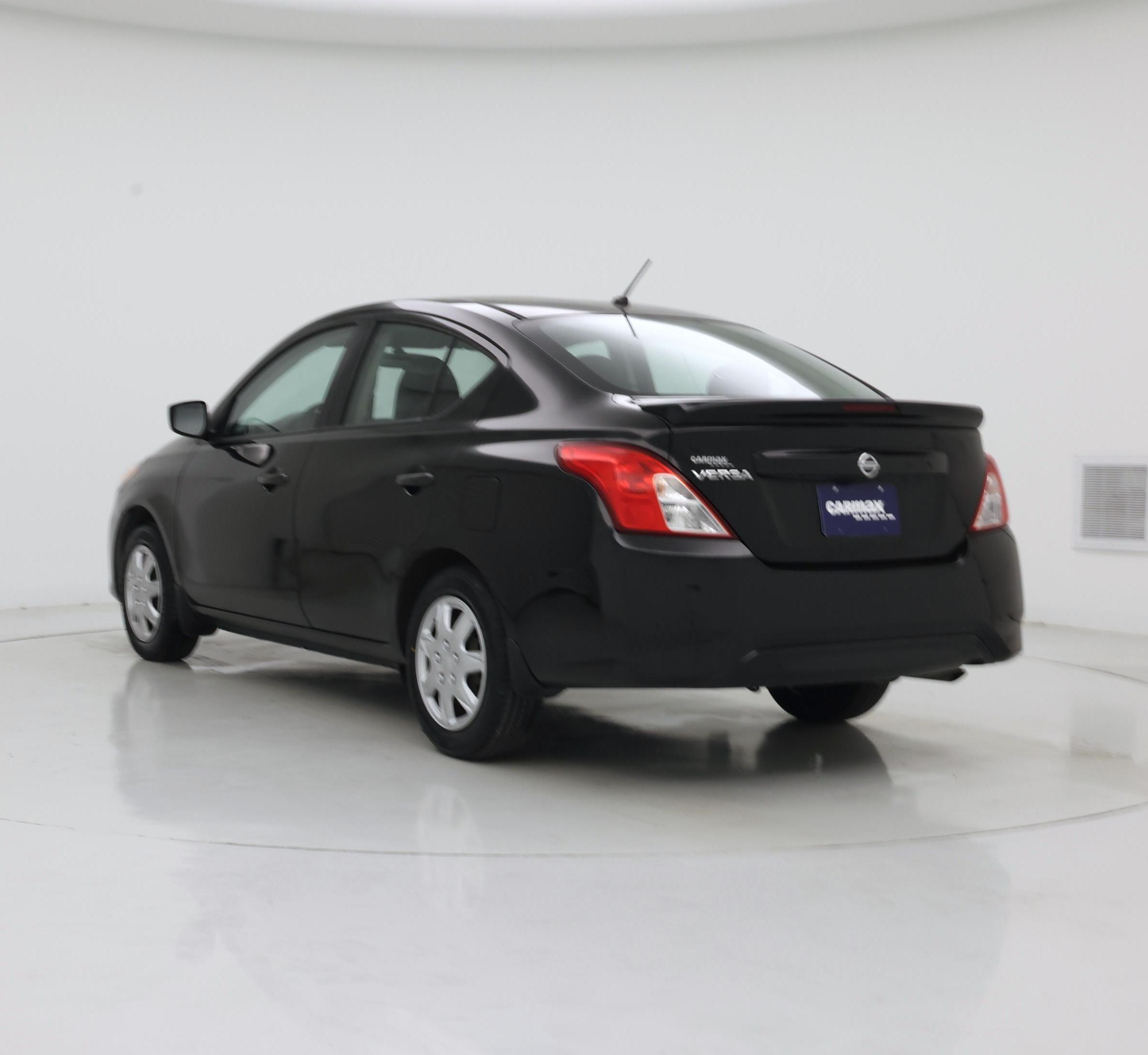 Thumbnail: 2017 Nissan Versa - 2