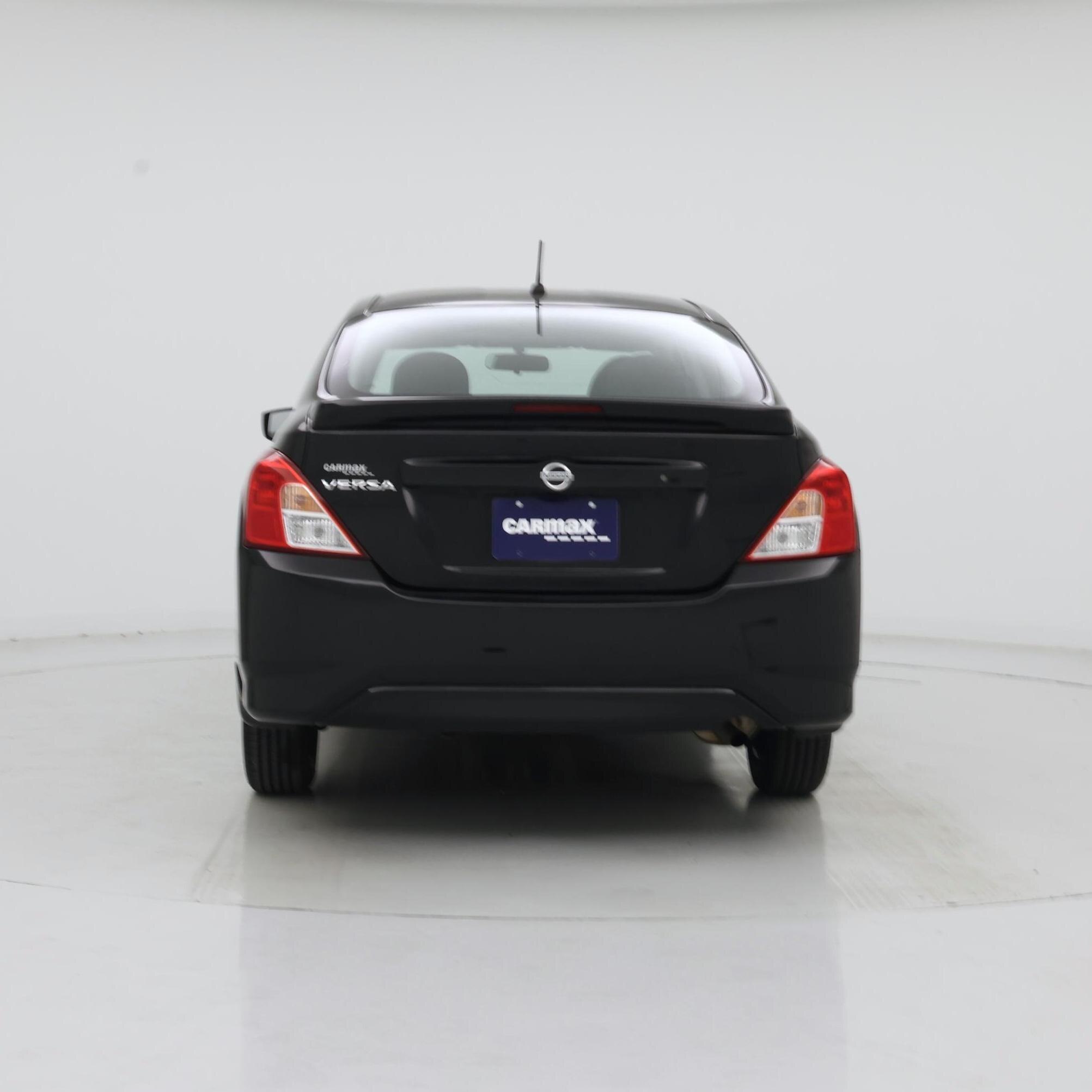 Thumbnail: 2017 Nissan Versa - 6