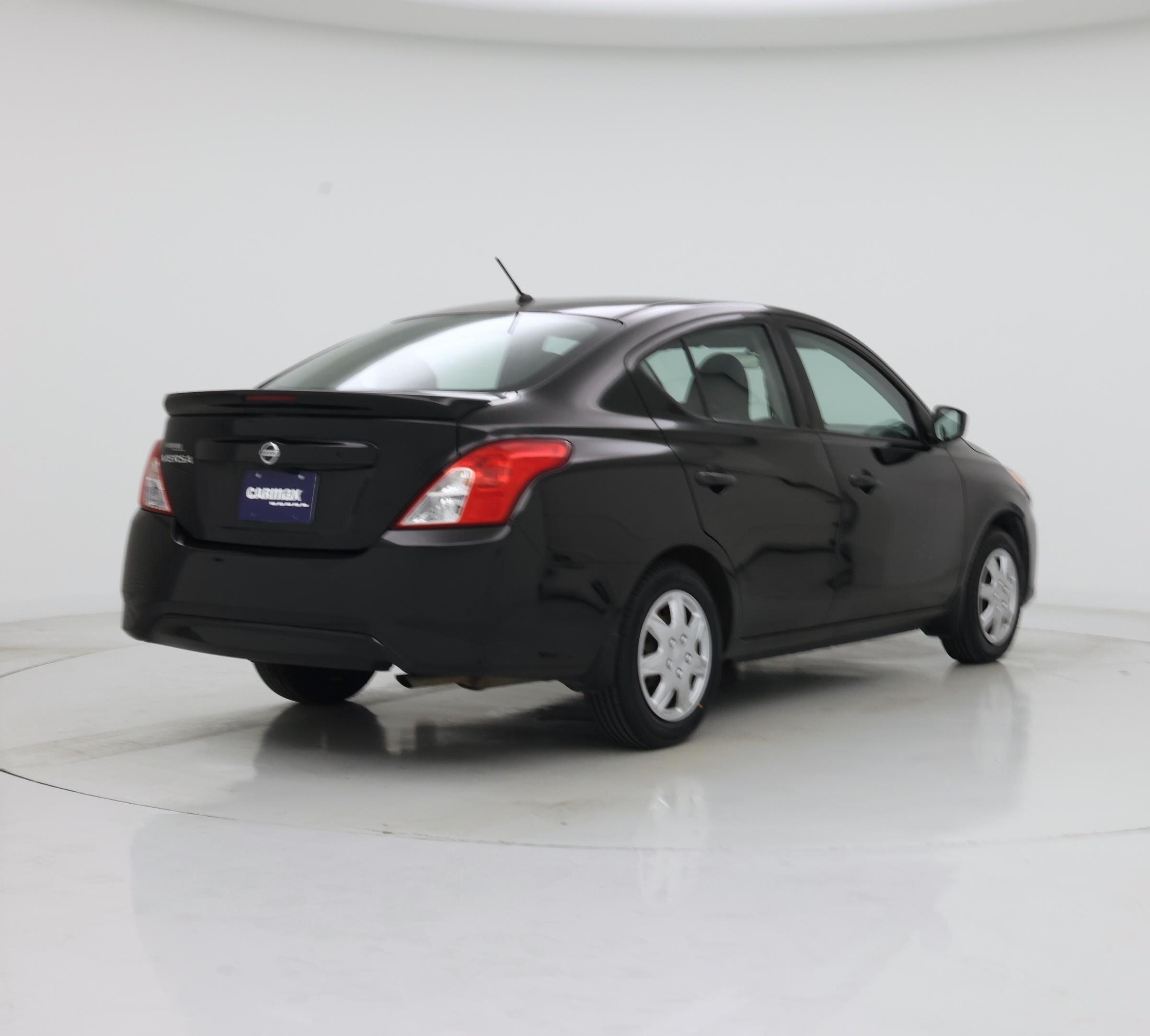 Thumbnail: 2017 Nissan Versa - 8