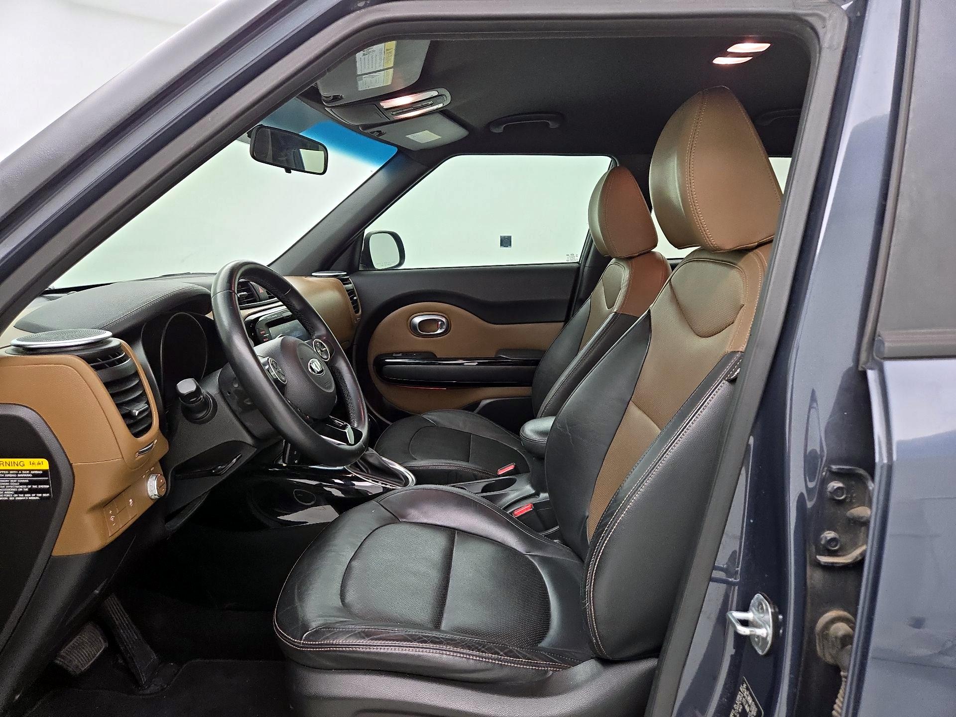 Thumbnail: 2016 Kia Soul - 11