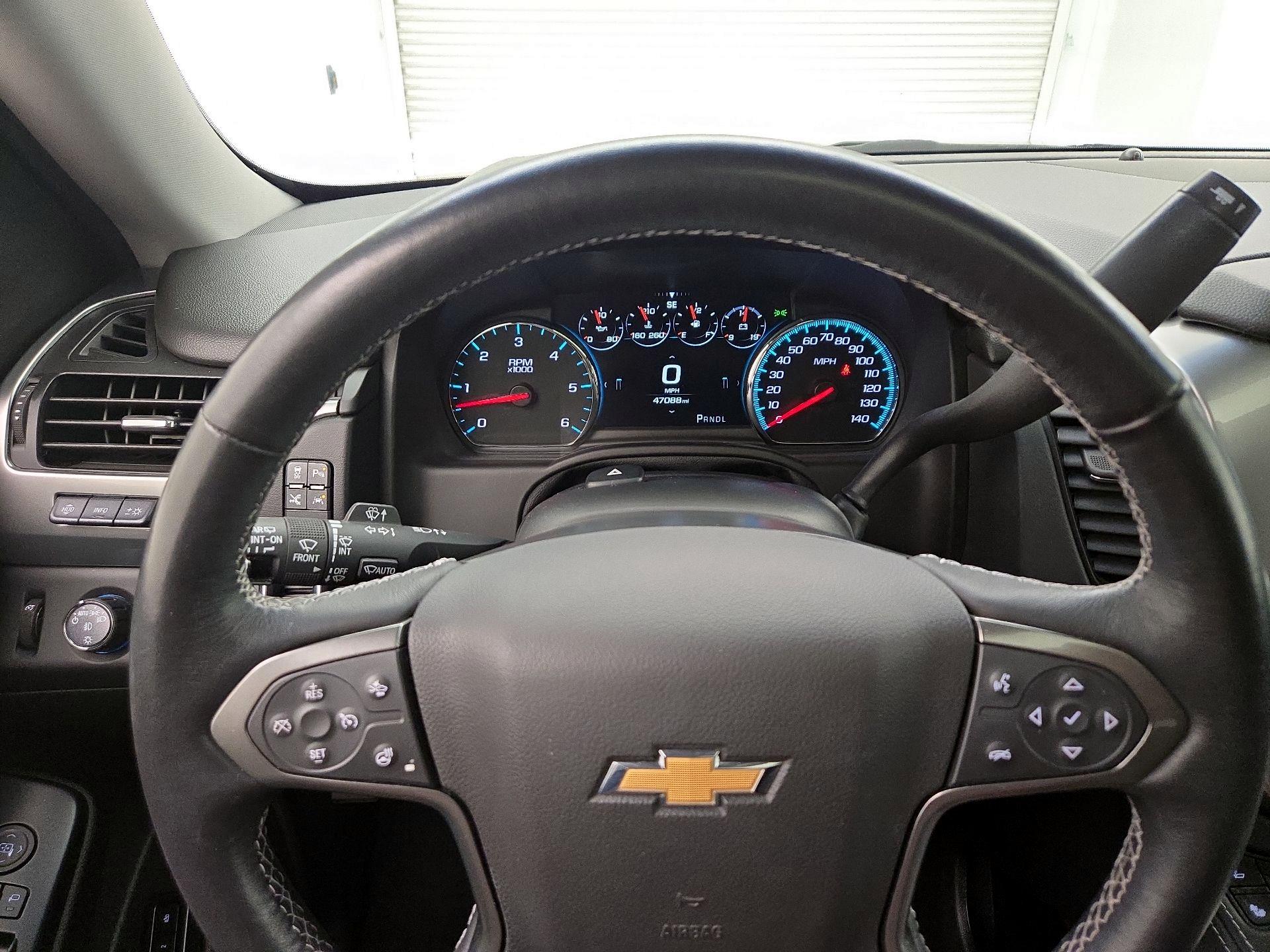 Thumbnail: 2019 Chevrolet Tahoe - 10