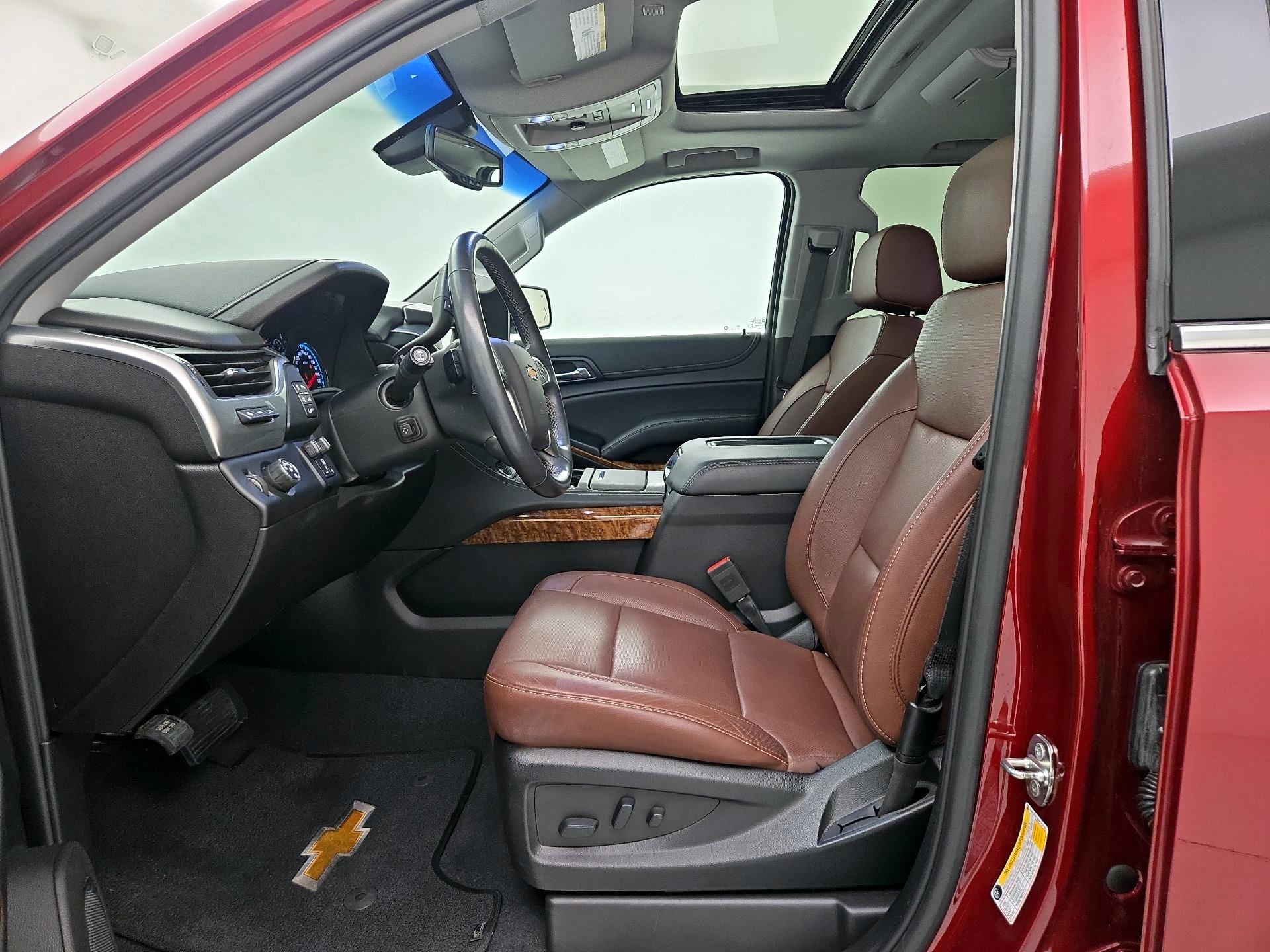 Thumbnail: 2019 Chevrolet Tahoe - 11