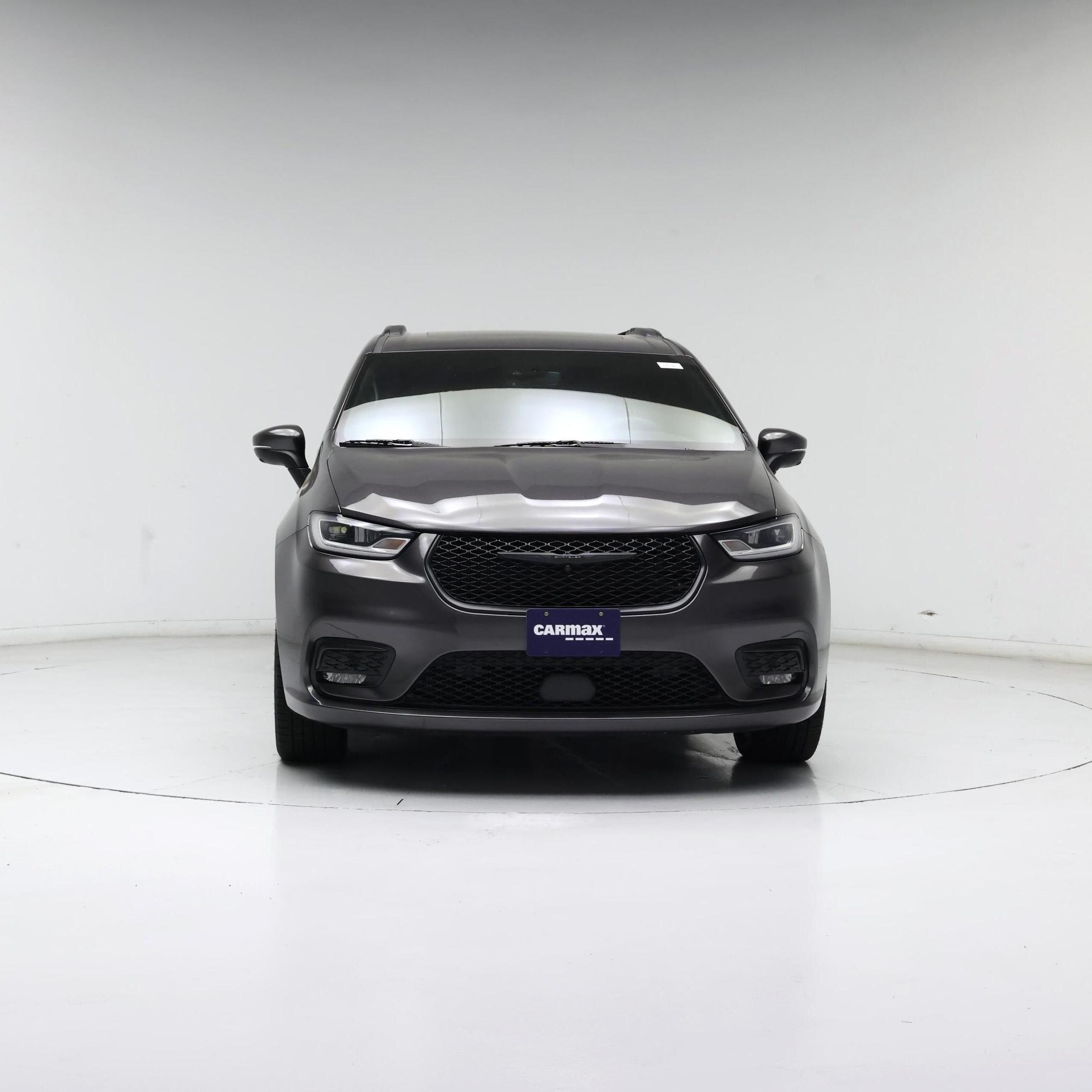 Thumbnail: 2023 Chrysler Pacifica - 5