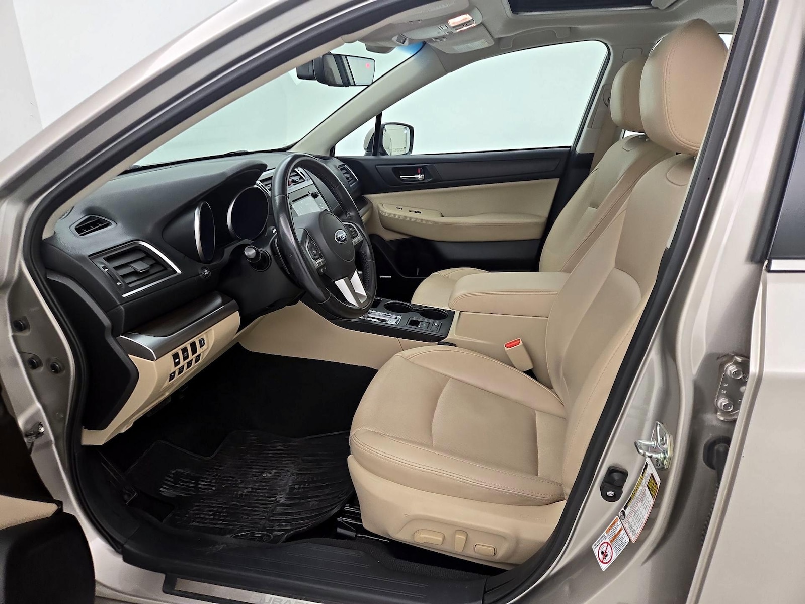 2017 Subaru Legacy Limited - Photo 12