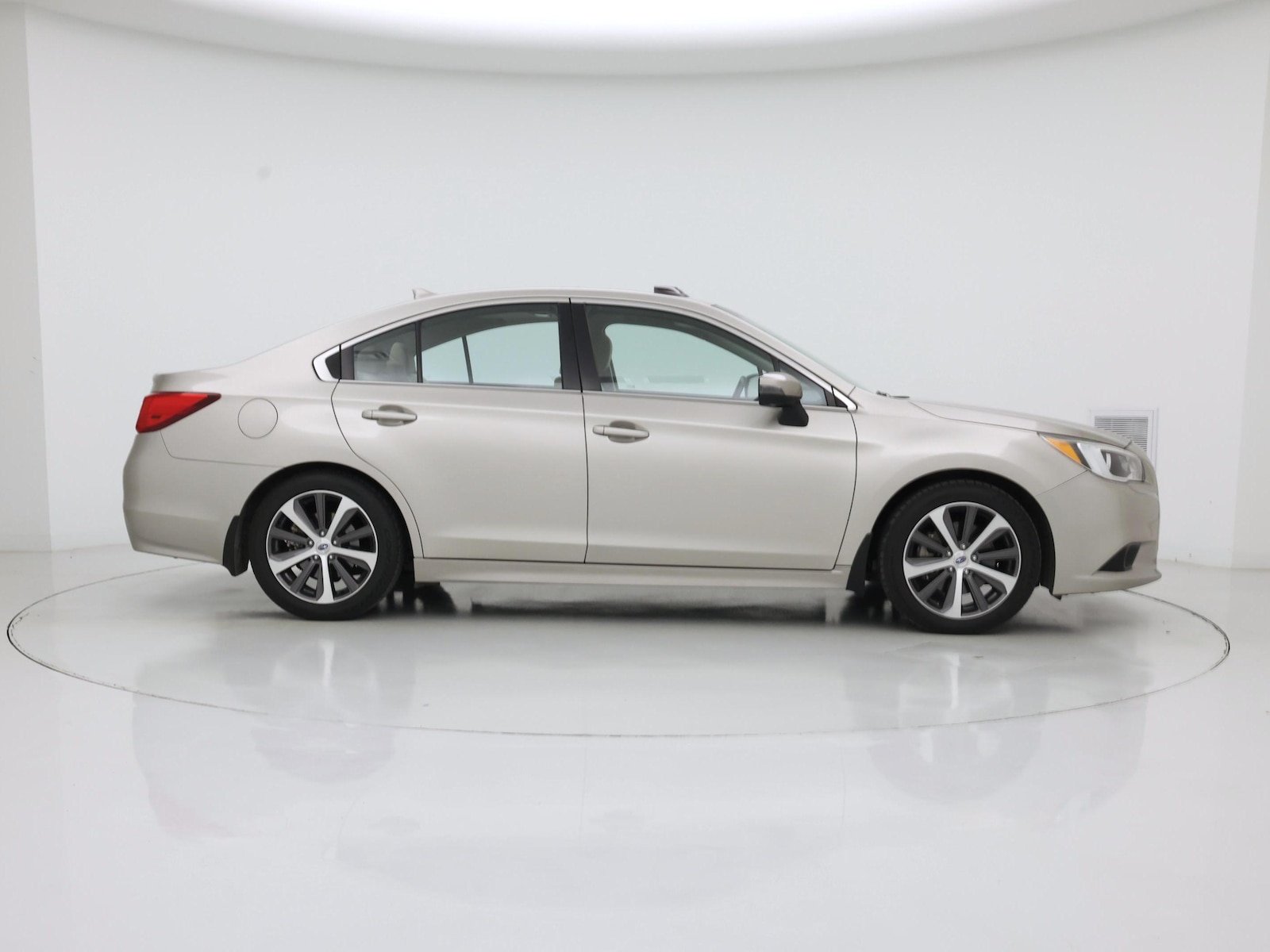 2017 Subaru Legacy Limited - Photo 8