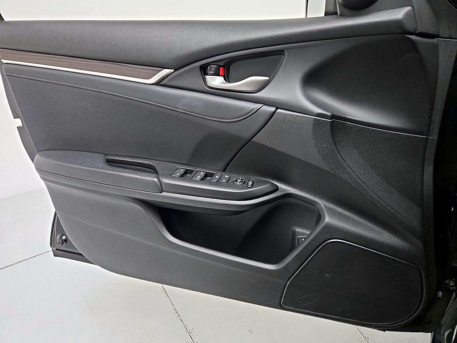 Thumbnail: 2021 Honda Civic - 12