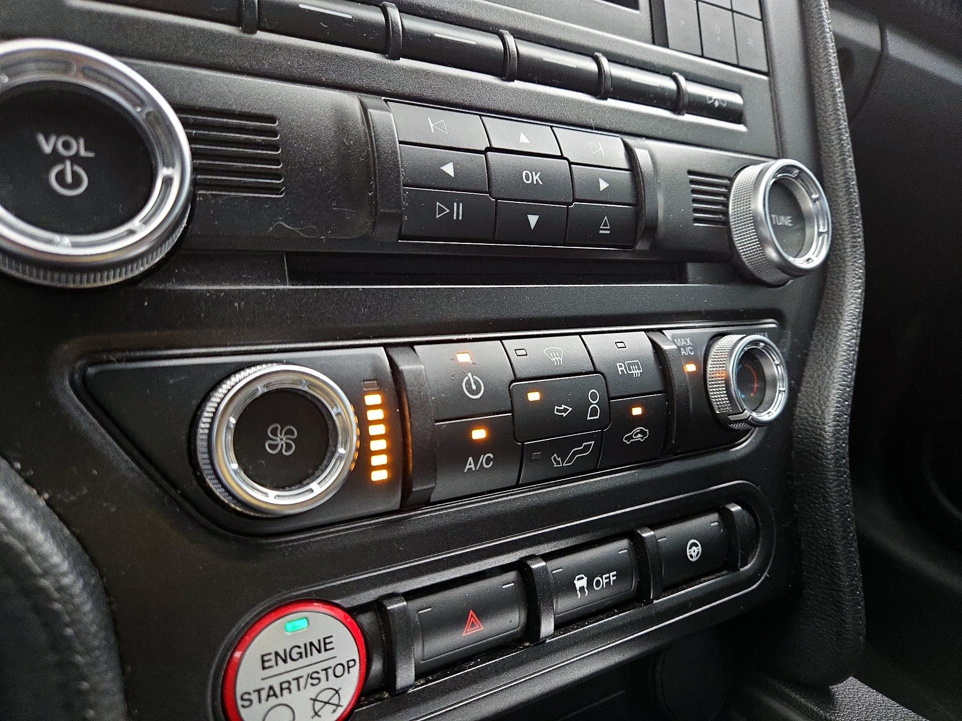 Thumbnail: 2015 Ford Mustang - 16