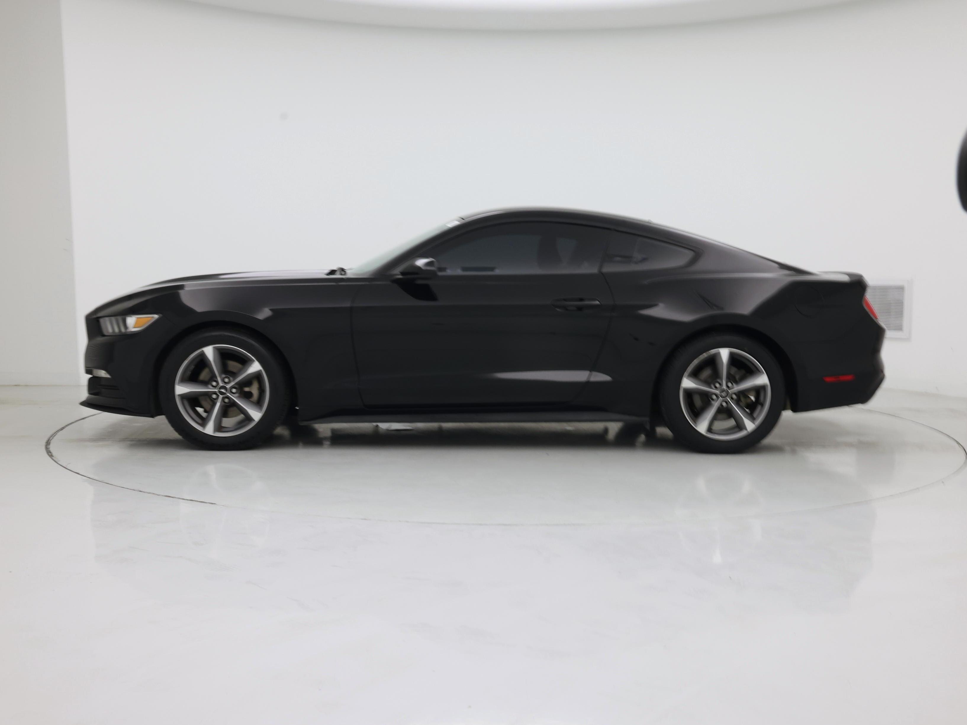 Thumbnail: 2015 Ford Mustang - 3