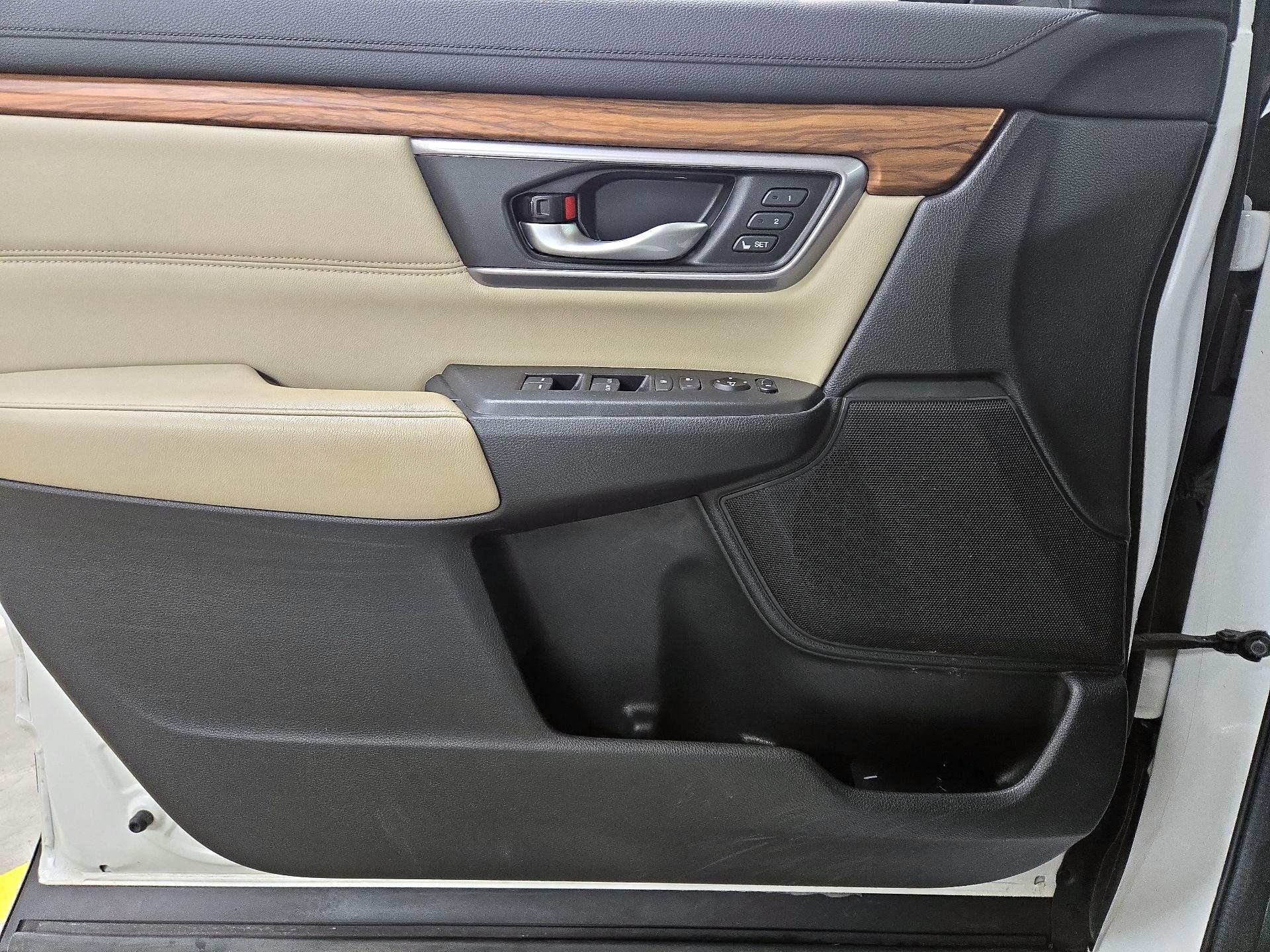 Thumbnail: 2018 Honda CR-V - 12