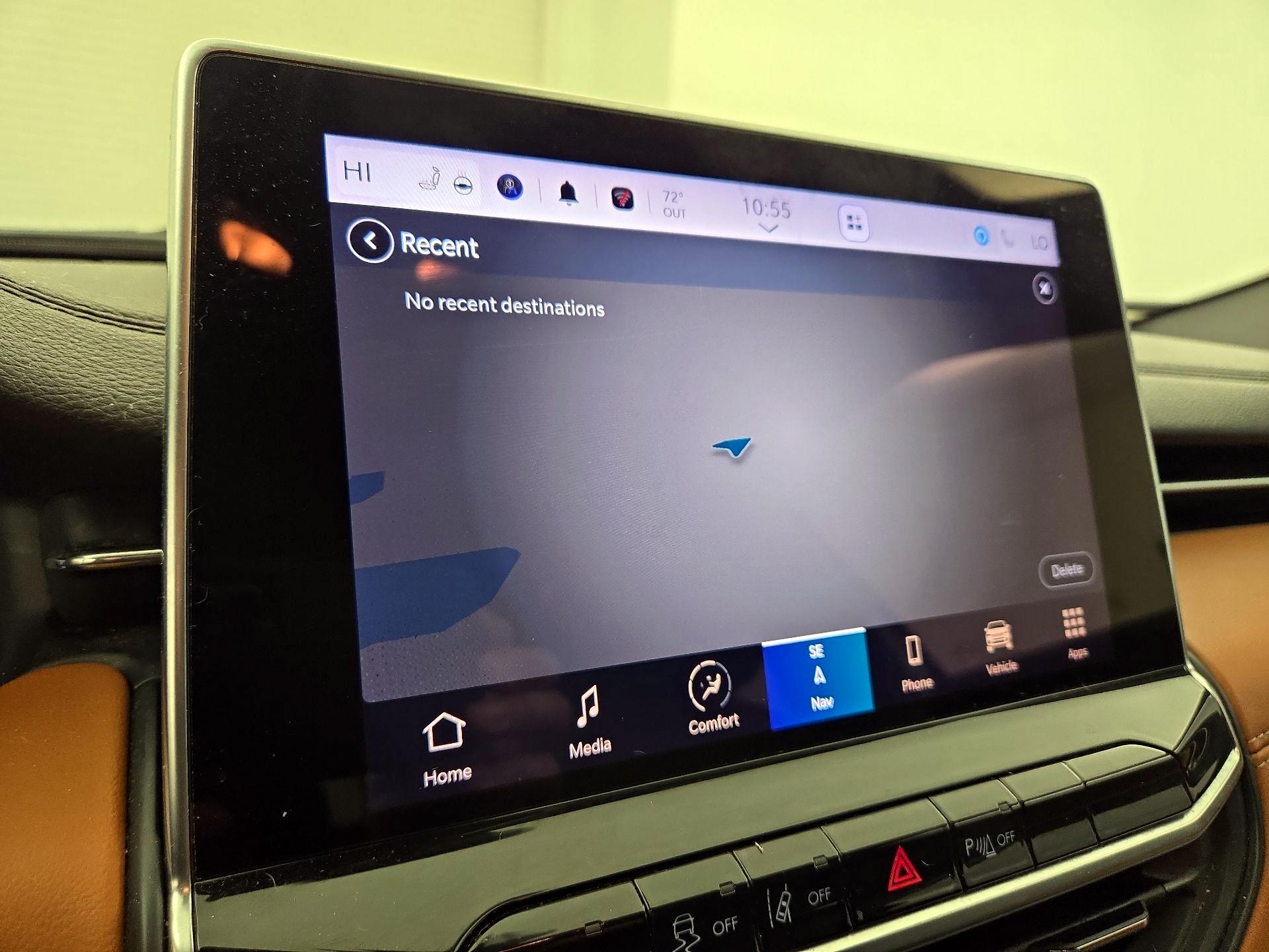 Thumbnail: 2023 Jeep Compass - 14