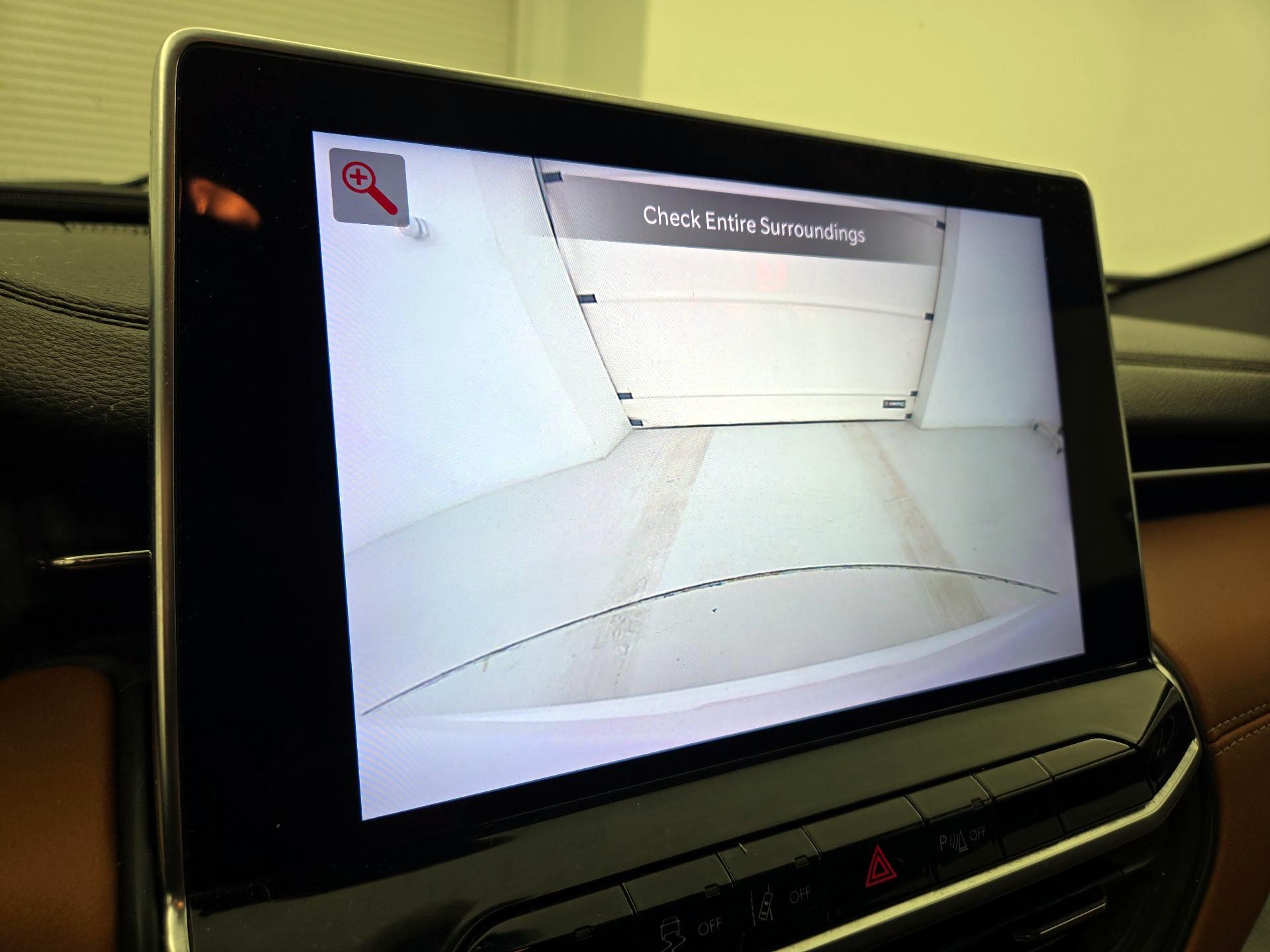 Thumbnail: 2023 Jeep Compass - 15