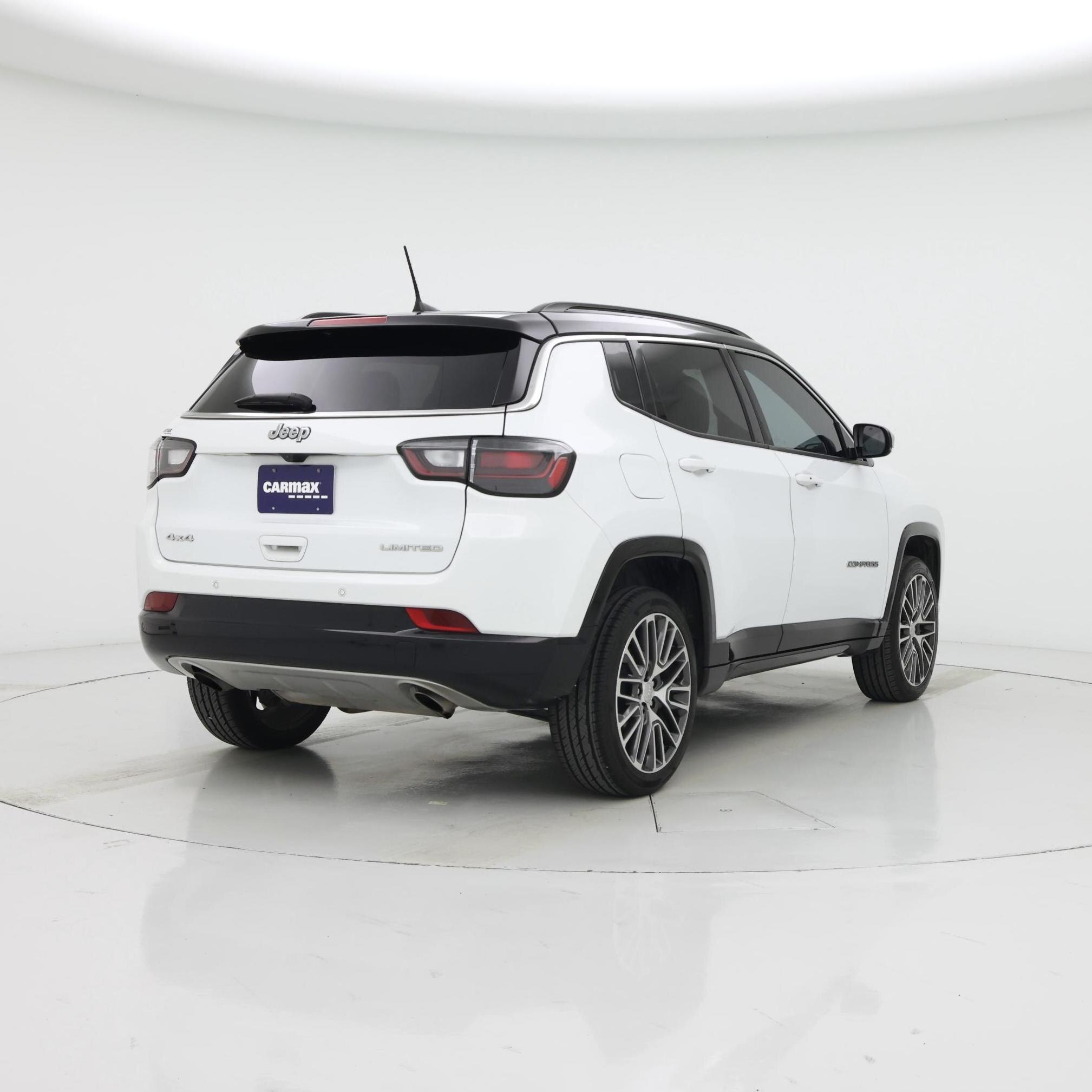 Thumbnail: 2023 Jeep Compass - 8