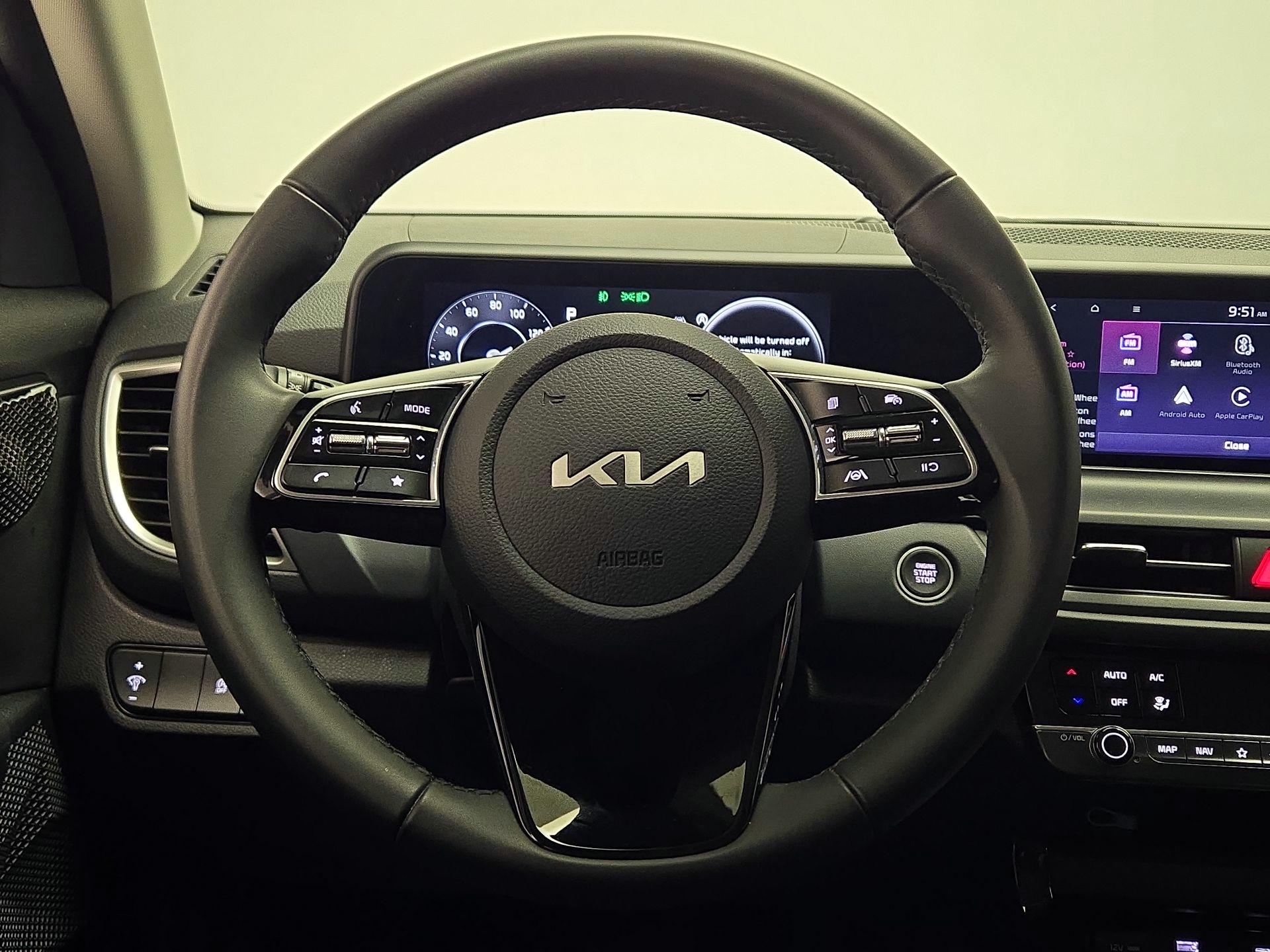 Thumbnail: 2024 Kia Seltos - 10