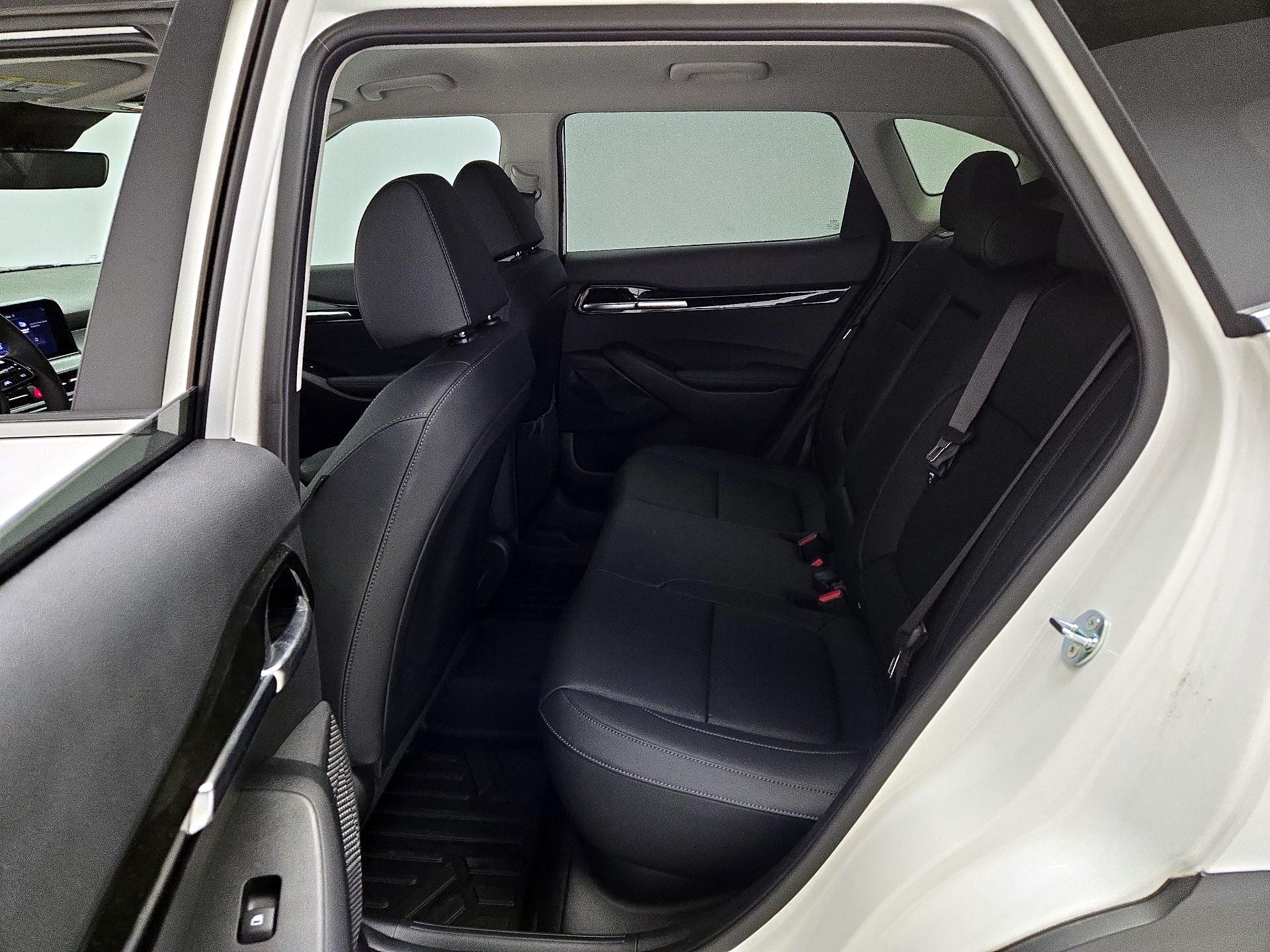 Thumbnail: 2024 Kia Seltos - 20