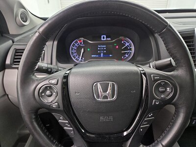 Steering Wheel & Instrument Cluster (On)
