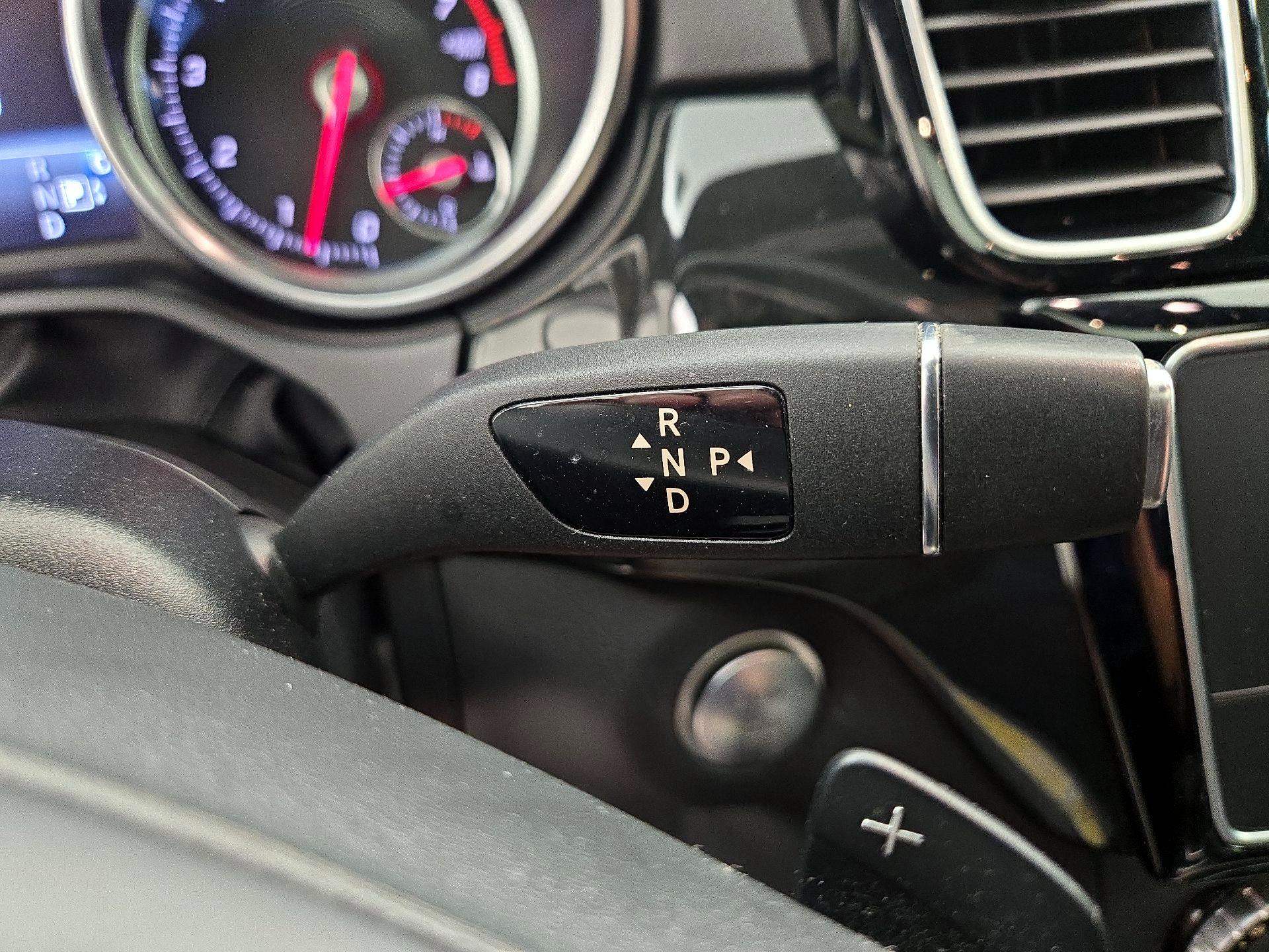 Thumbnail: 2018 Mercedes-Benz GLE - 18