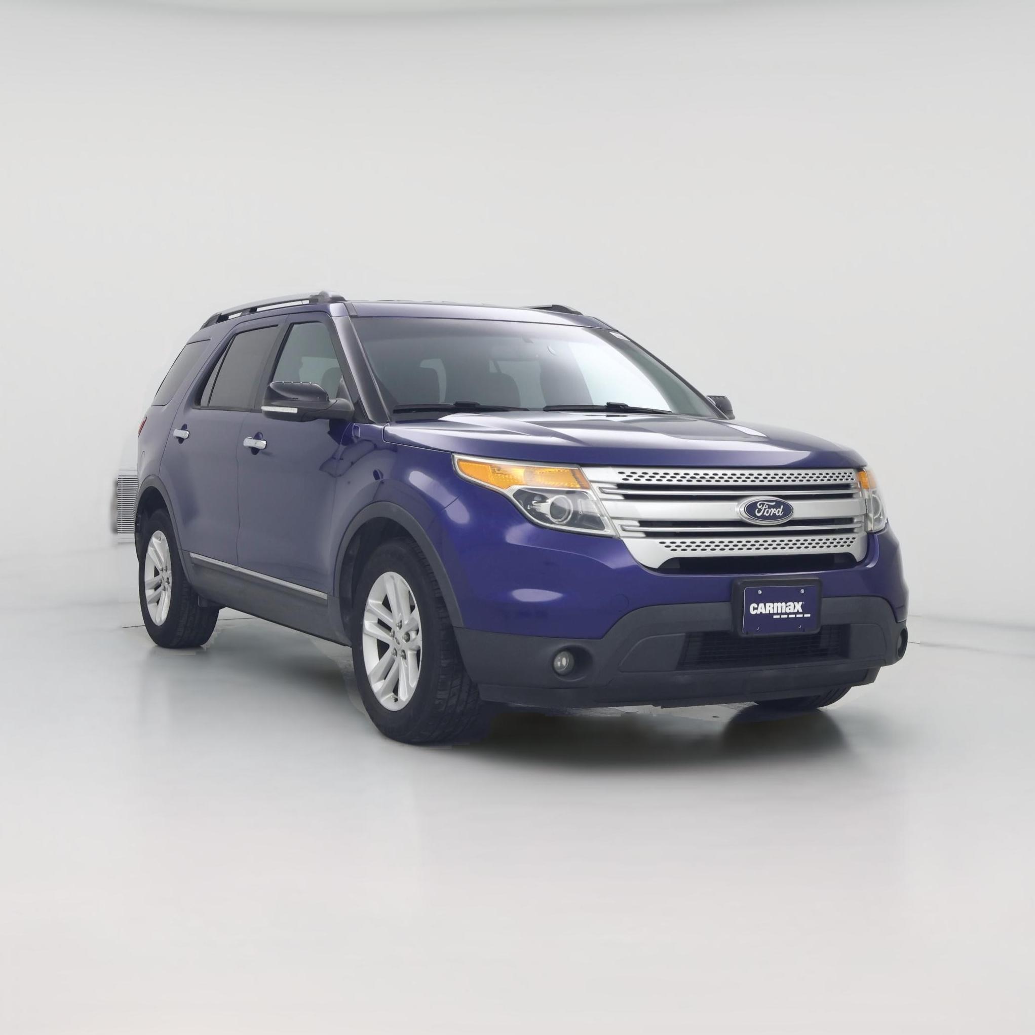 Thumbnail: 2015 Ford Explorer - 1