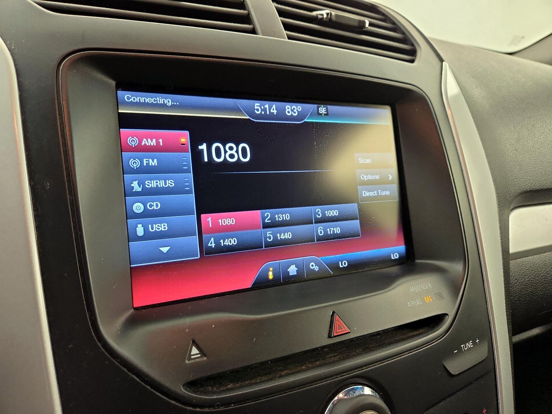 Thumbnail: 2015 Ford Explorer - 16