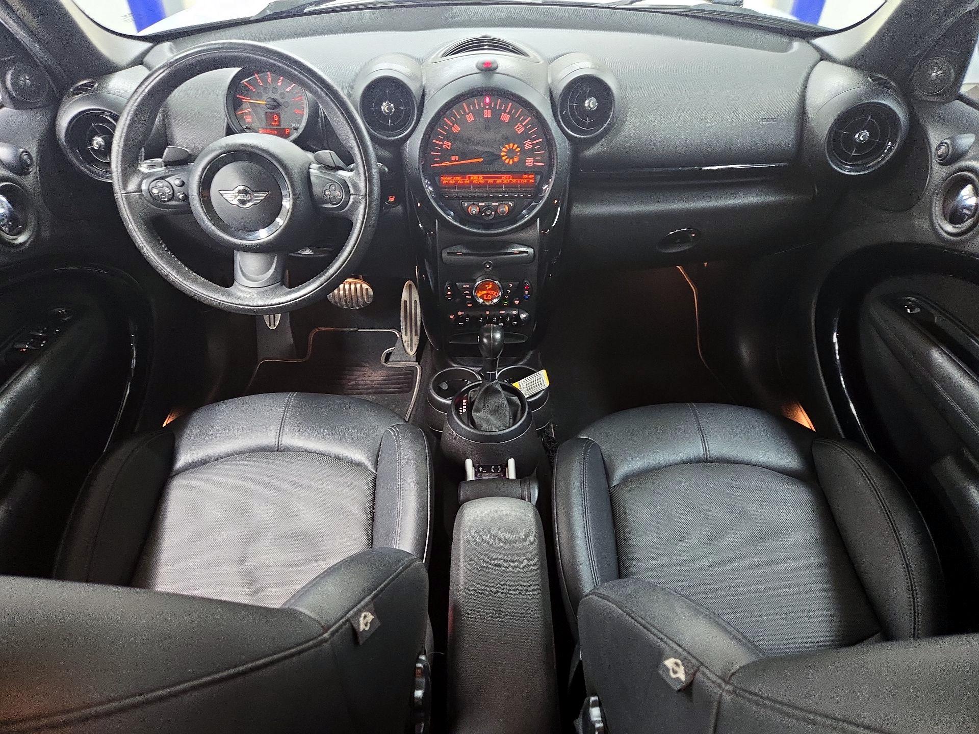 Thumbnail: 2015 MINI Cooper Countryman - 9