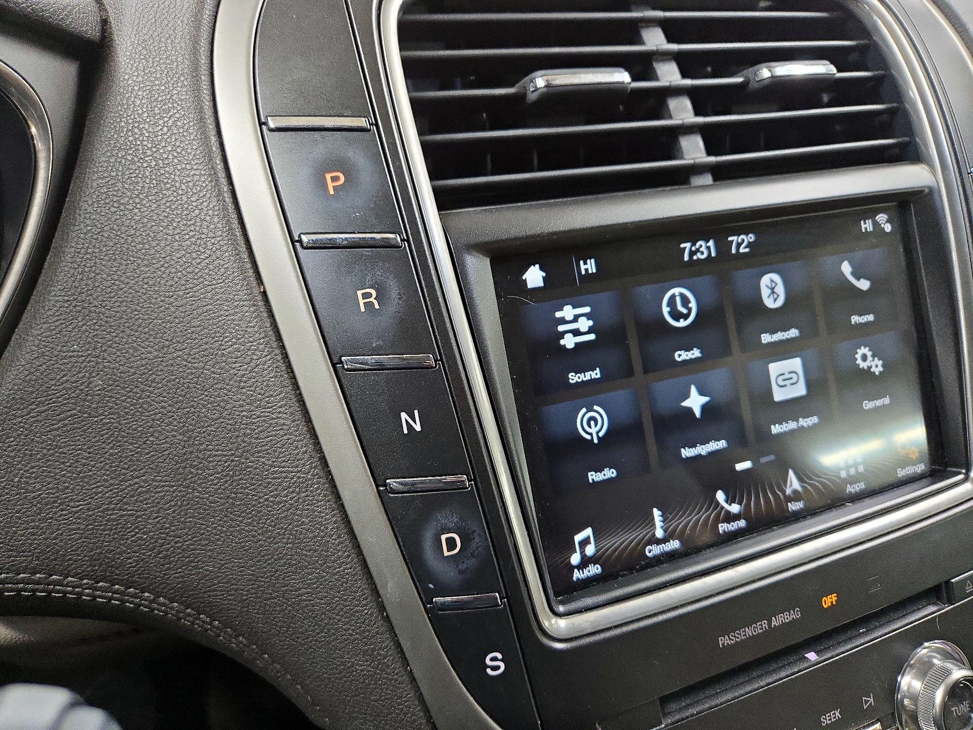 Thumbnail: 2016 Lincoln MKX - 18