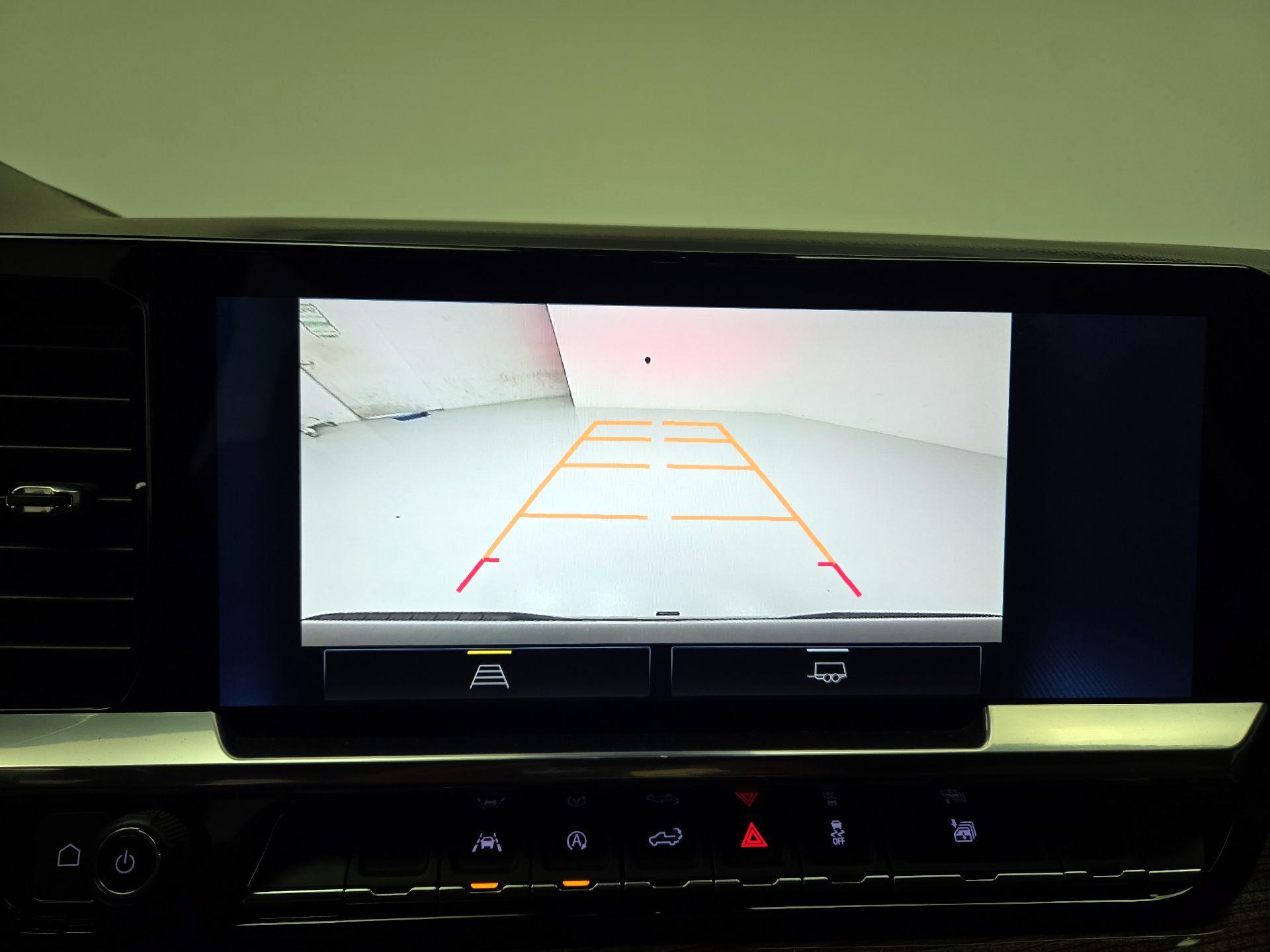 Thumbnail: 2023 Chevrolet Silverado 1500 - 14