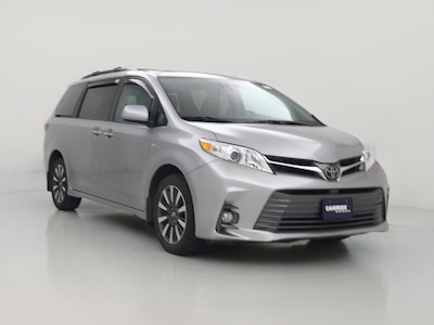 2018 Toyota Sienna XLE