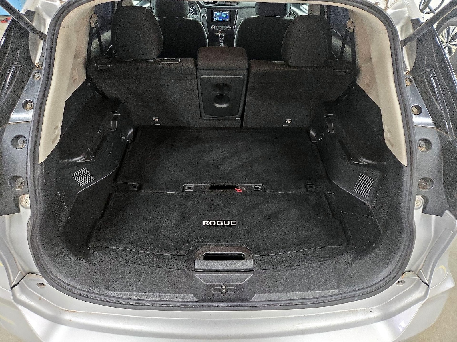 2017 Nissan Rogue S - Photo 21
